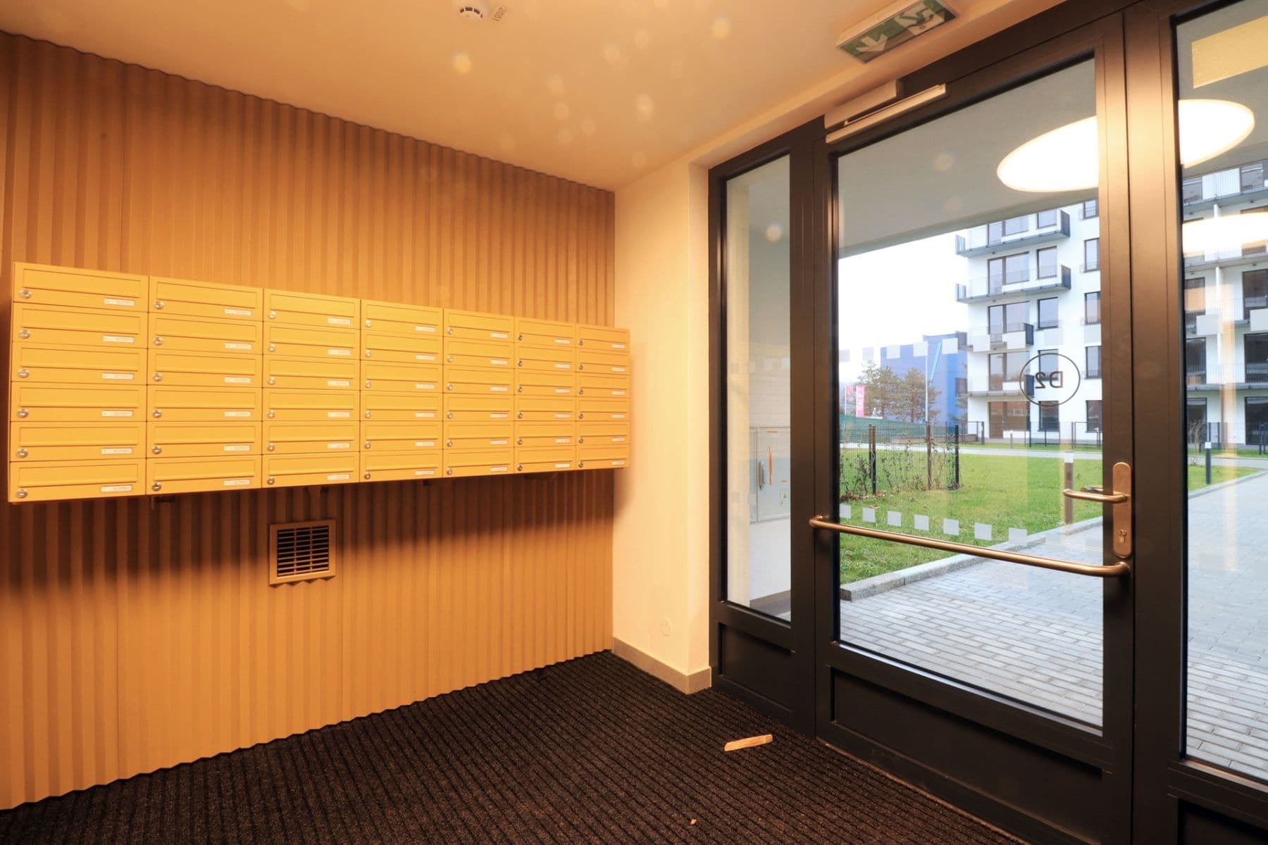 Prenájom bytu 1-izbový 35 m², Smržových, Praha, Praha Prenájom bytu 1-izbový 35 m², Smržových, Praha, Praha