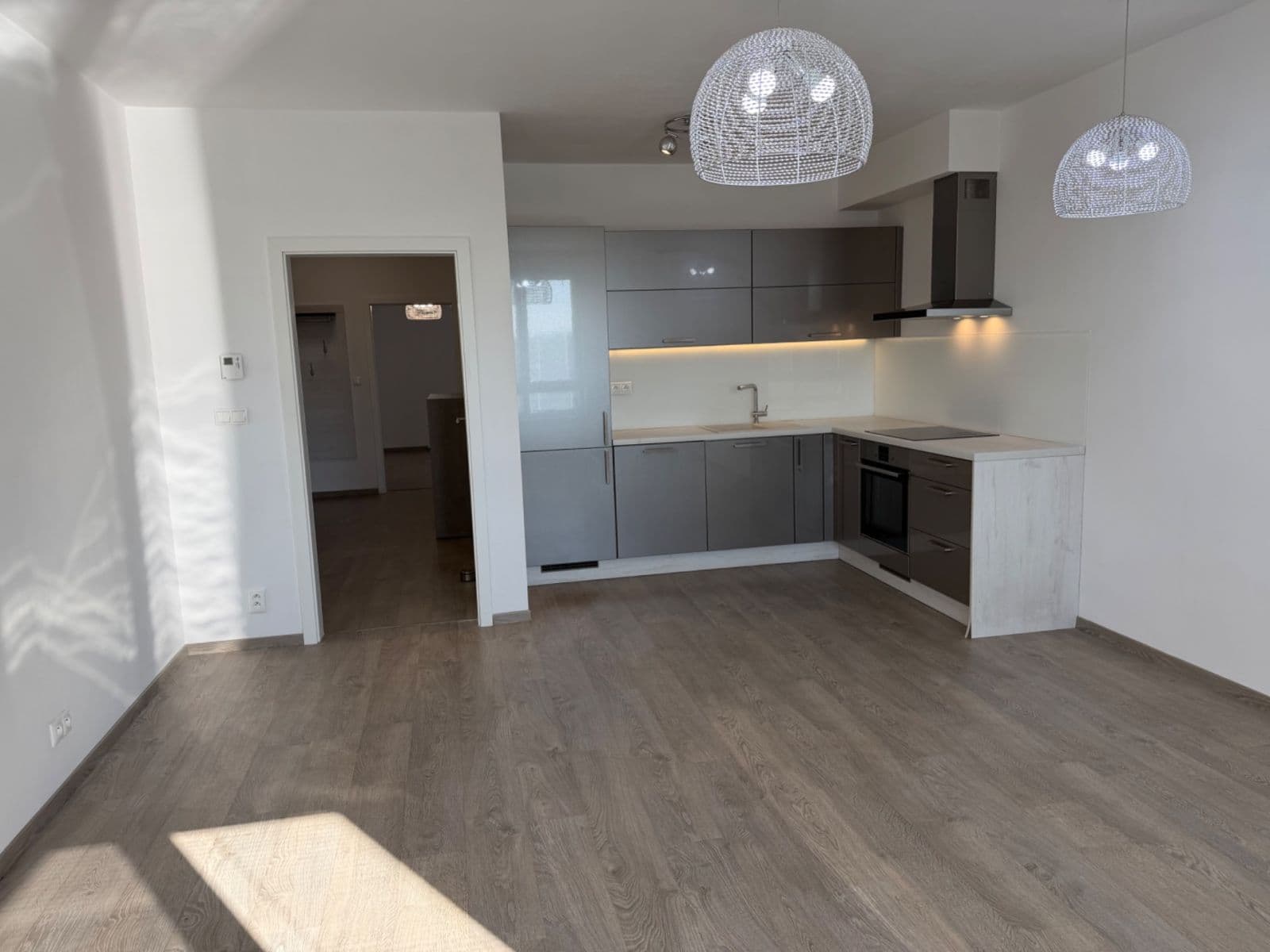 Predaj bytu 3-izbový 81 m², Jantarová, Ostrava, Moravskoslezský kraj Predaj bytu 3-izbový 81 m², Jantarová, Ostrava, Moravskoslezský kraj