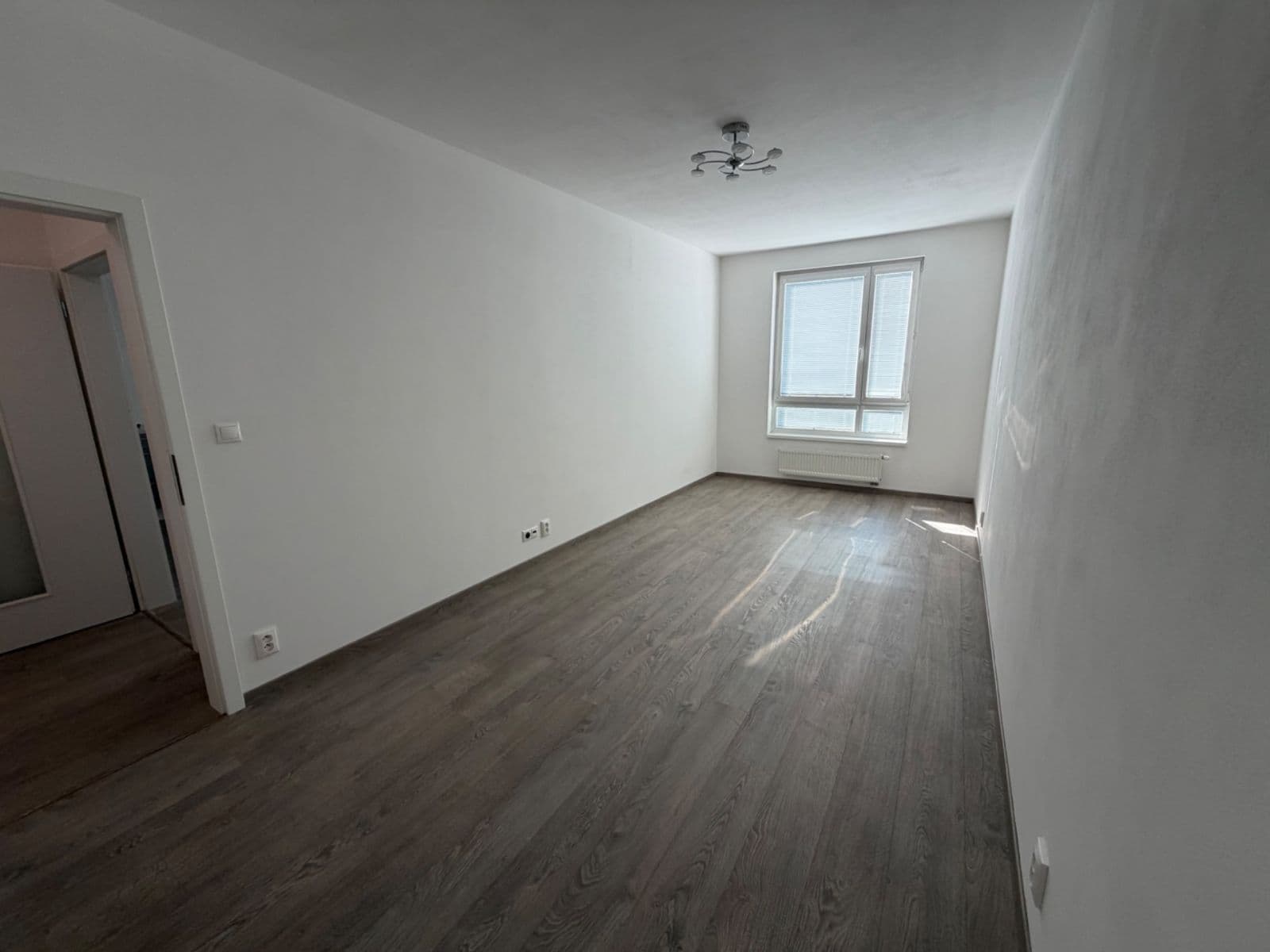 Predaj bytu 3-izbový 81 m², Jantarová, Ostrava, Moravskoslezský kraj Predaj bytu 3-izbový 81 m², Jantarová, Ostrava, Moravskoslezský kraj