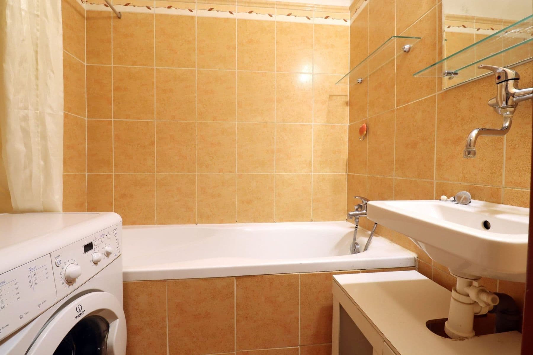 Prenájom bytu 2-izbový 49 m², Bělocerkevská, Praha, Praha Prenájom bytu 2-izbový 49 m², Bělocerkevská, Praha, Praha