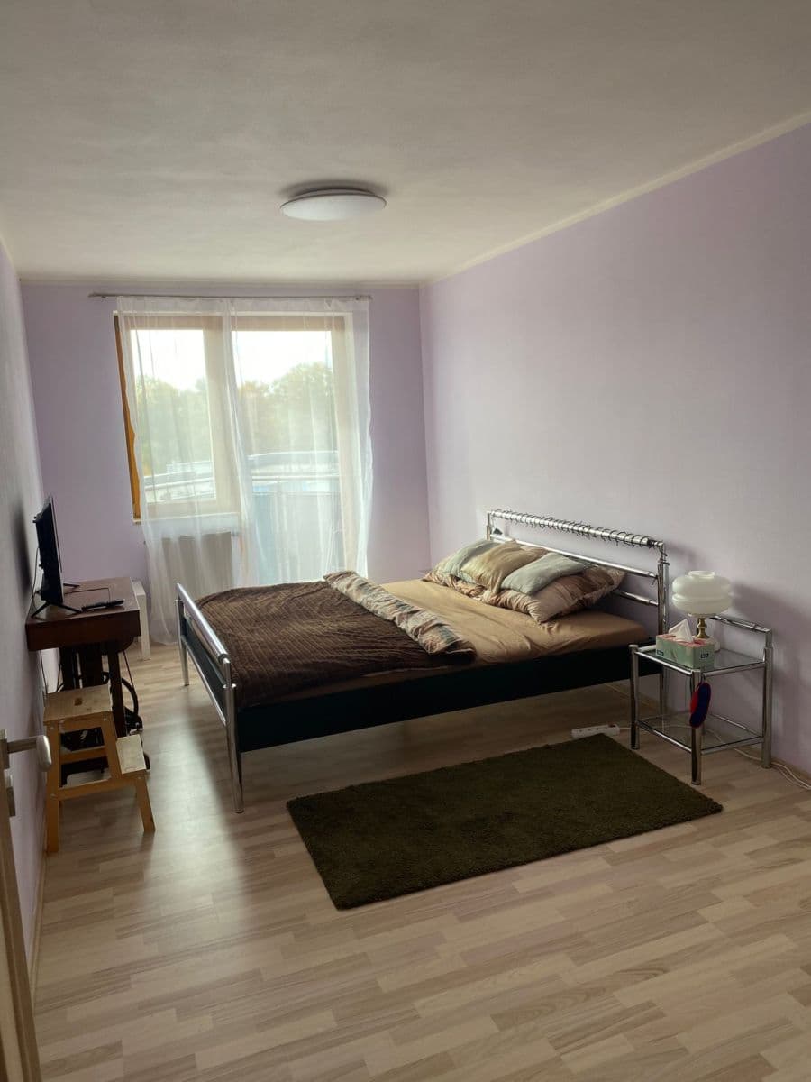 Prenájom bytu 2-izbový 55 m², U Pivovaru, Benešov, Středočeský kraj Prenájom bytu 2-izbový 55 m², U Pivovaru, Benešov, Středočeský kraj