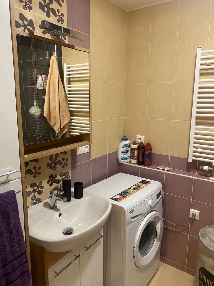 Prenájom bytu 2-izbový 55 m², U Pivovaru, Benešov, Středočeský kraj Prenájom bytu 2-izbový 55 m², U Pivovaru, Benešov, Středočeský kraj