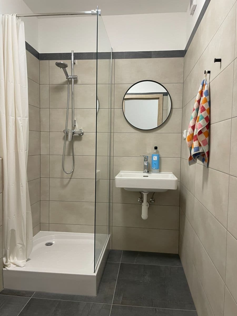 Prenájom bytu 2-izbový 55 m², Jižní, Přelouč, Pardubický kraj Prenájom bytu 2-izbový 55 m², Jižní, Přelouč, Pardubický kraj