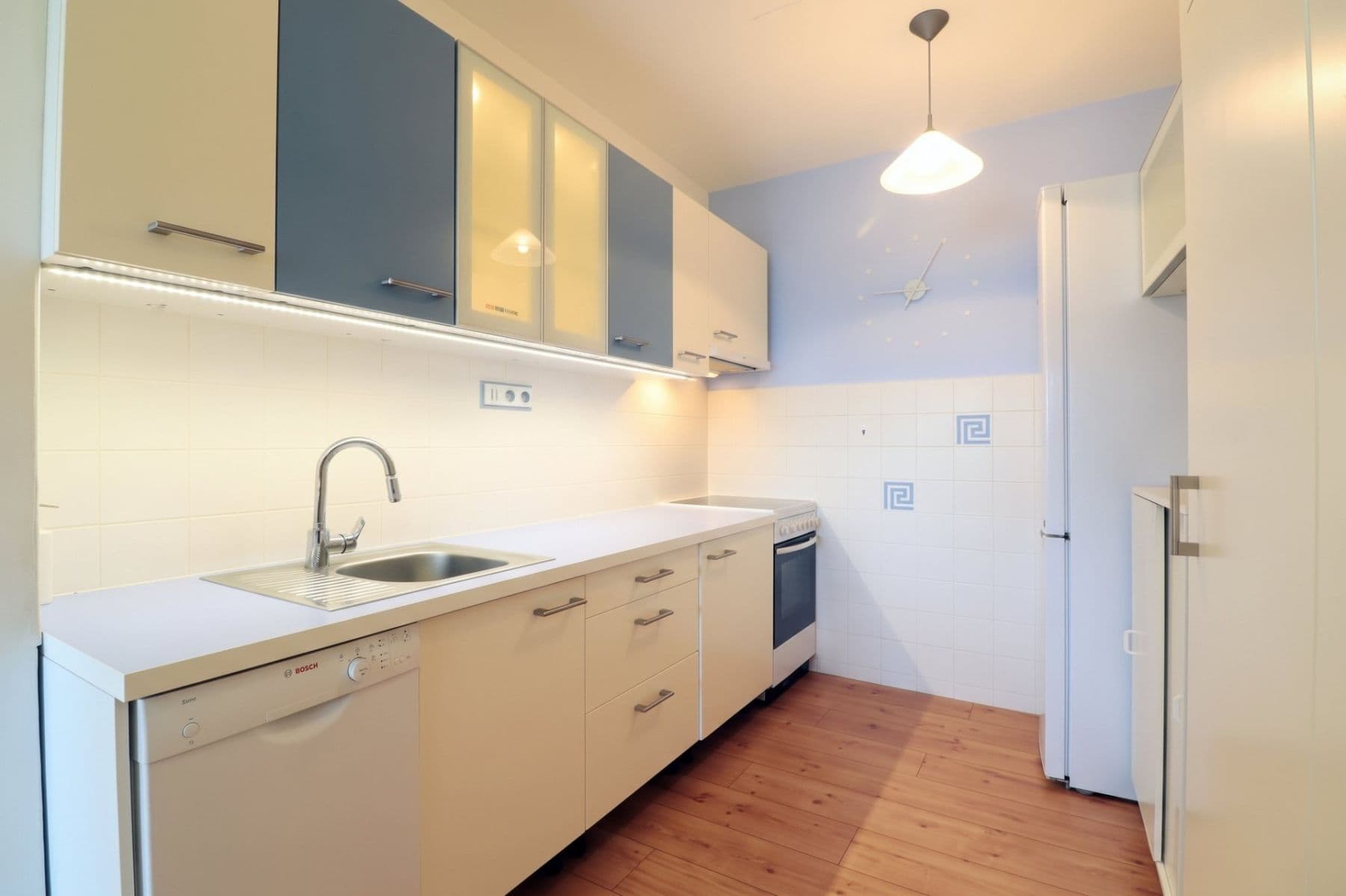 Prenájom bytu 3-izbový 63 m², Ke škole, Praha, Praha Prenájom bytu 3-izbový 63 m², Ke škole, Praha, Praha
