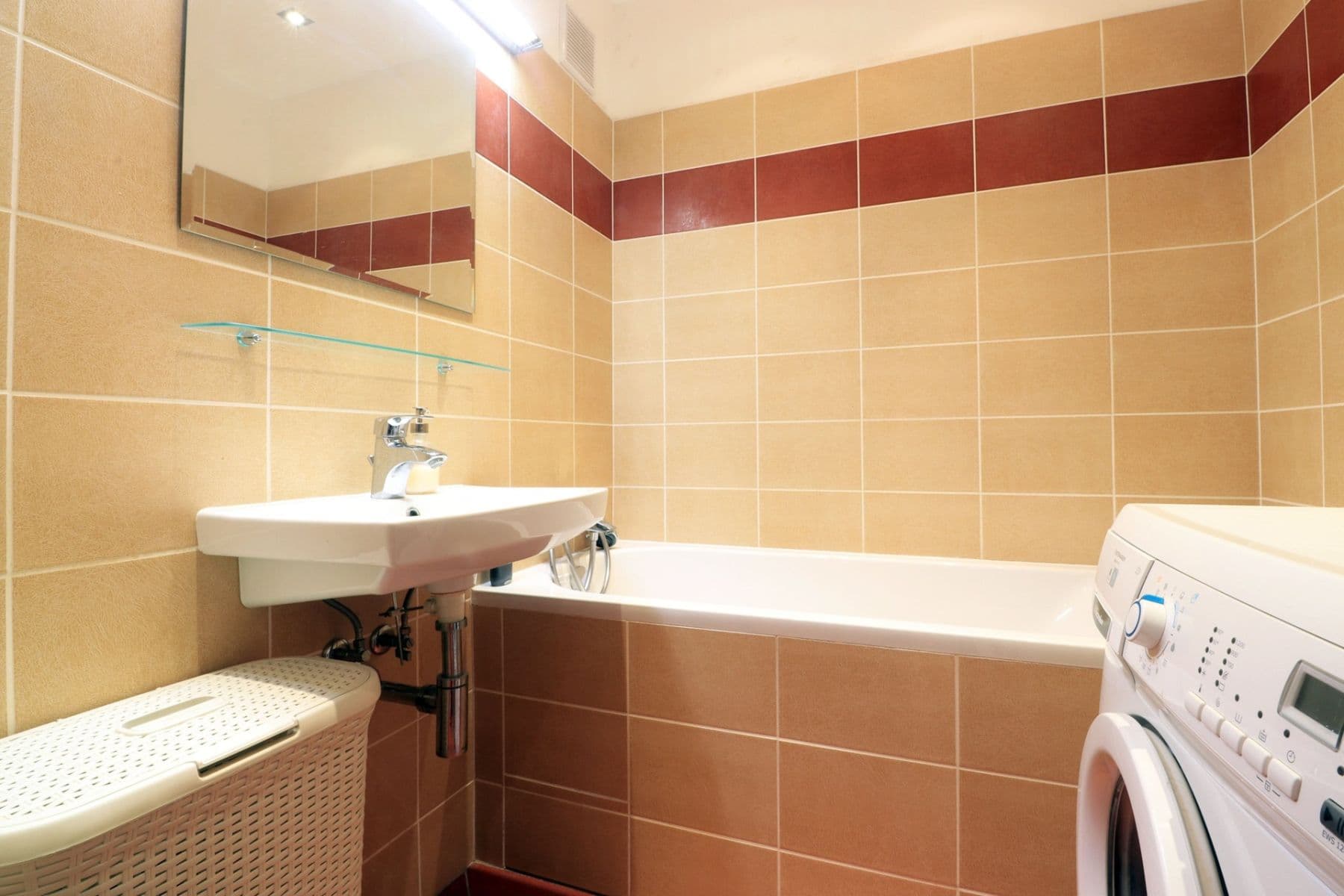 Prenájom bytu 3-izbový 63 m², Ke škole, Praha, Praha Prenájom bytu 3-izbový 63 m², Ke škole, Praha, Praha
