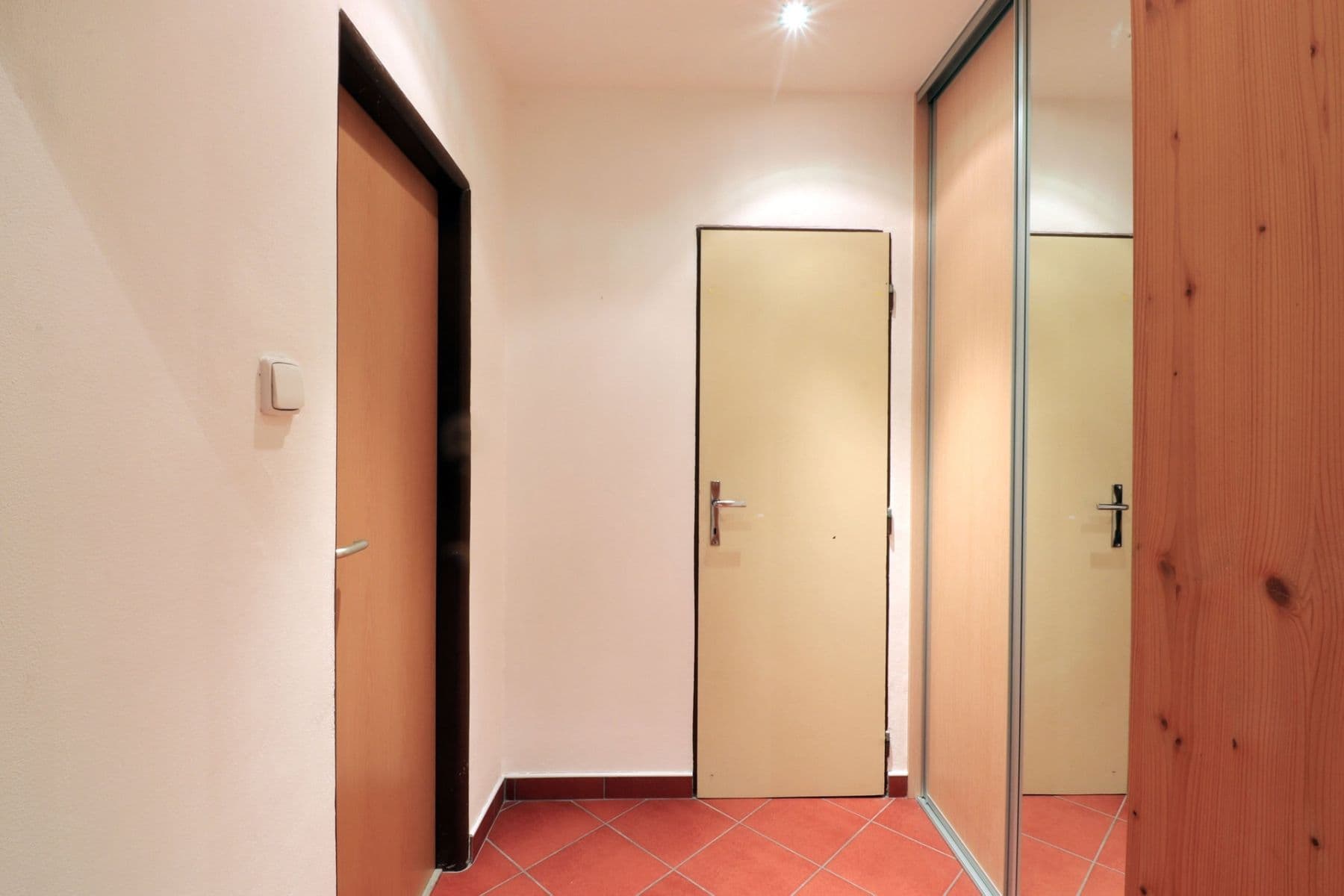 Prenájom bytu 3-izbový 63 m², Ke škole, Praha, Praha Prenájom bytu 3-izbový 63 m², Ke škole, Praha, Praha