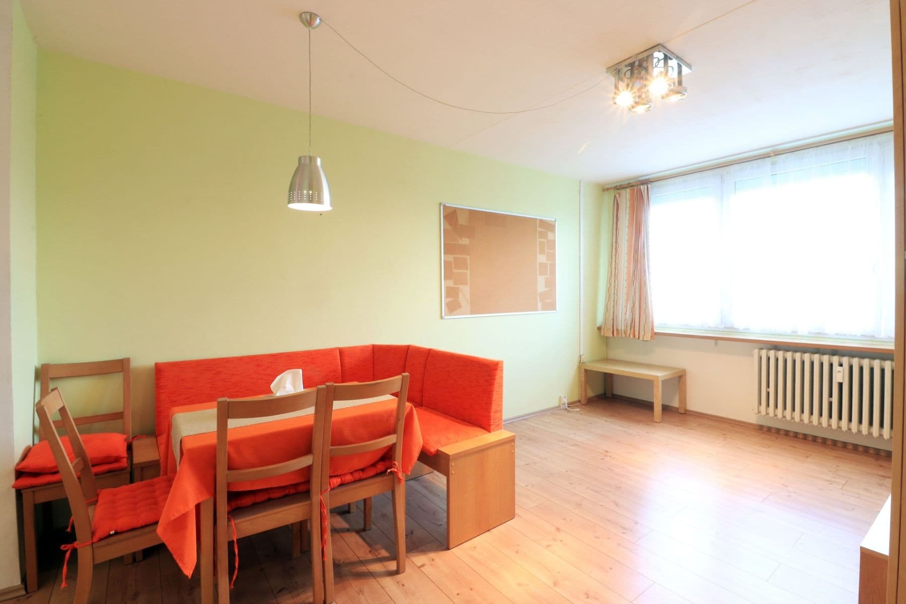 Prenájom bytu 3-izbový 63 m², Ke škole, Praha, Praha Prenájom bytu 3-izbový 63 m², Ke škole, Praha, Praha