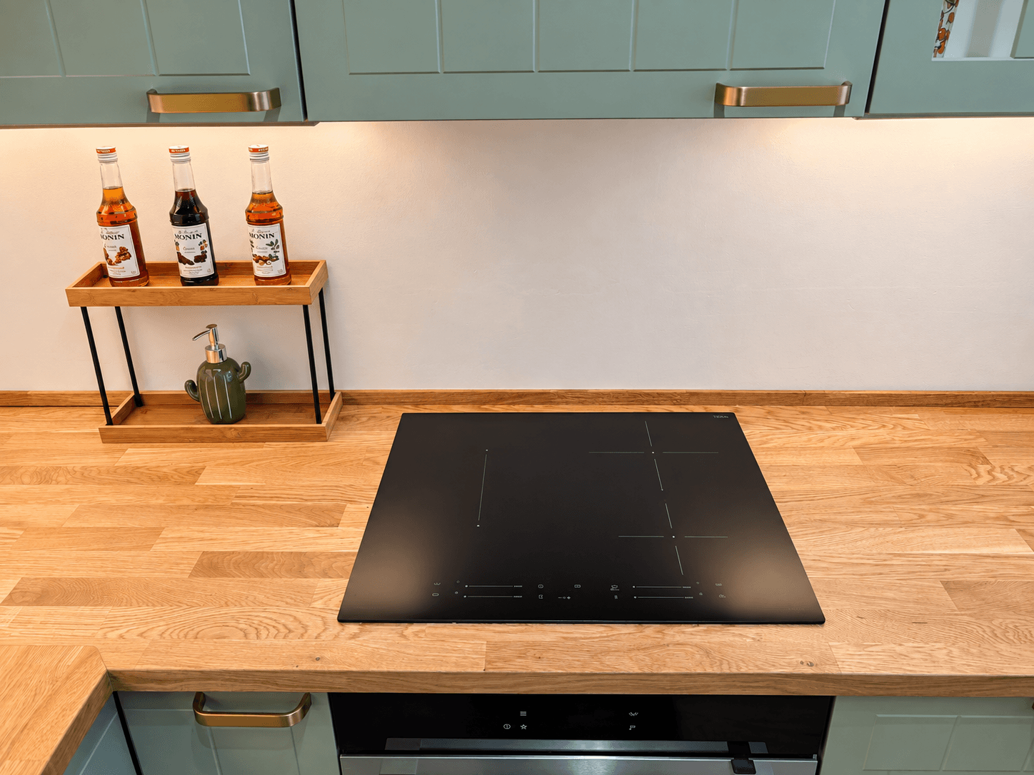 Prenájom bytu 2-izbový 66 m², Gerstelova, Praha, Praha Prenájom bytu 2-izbový 66 m², Gerstelova, Praha, Praha