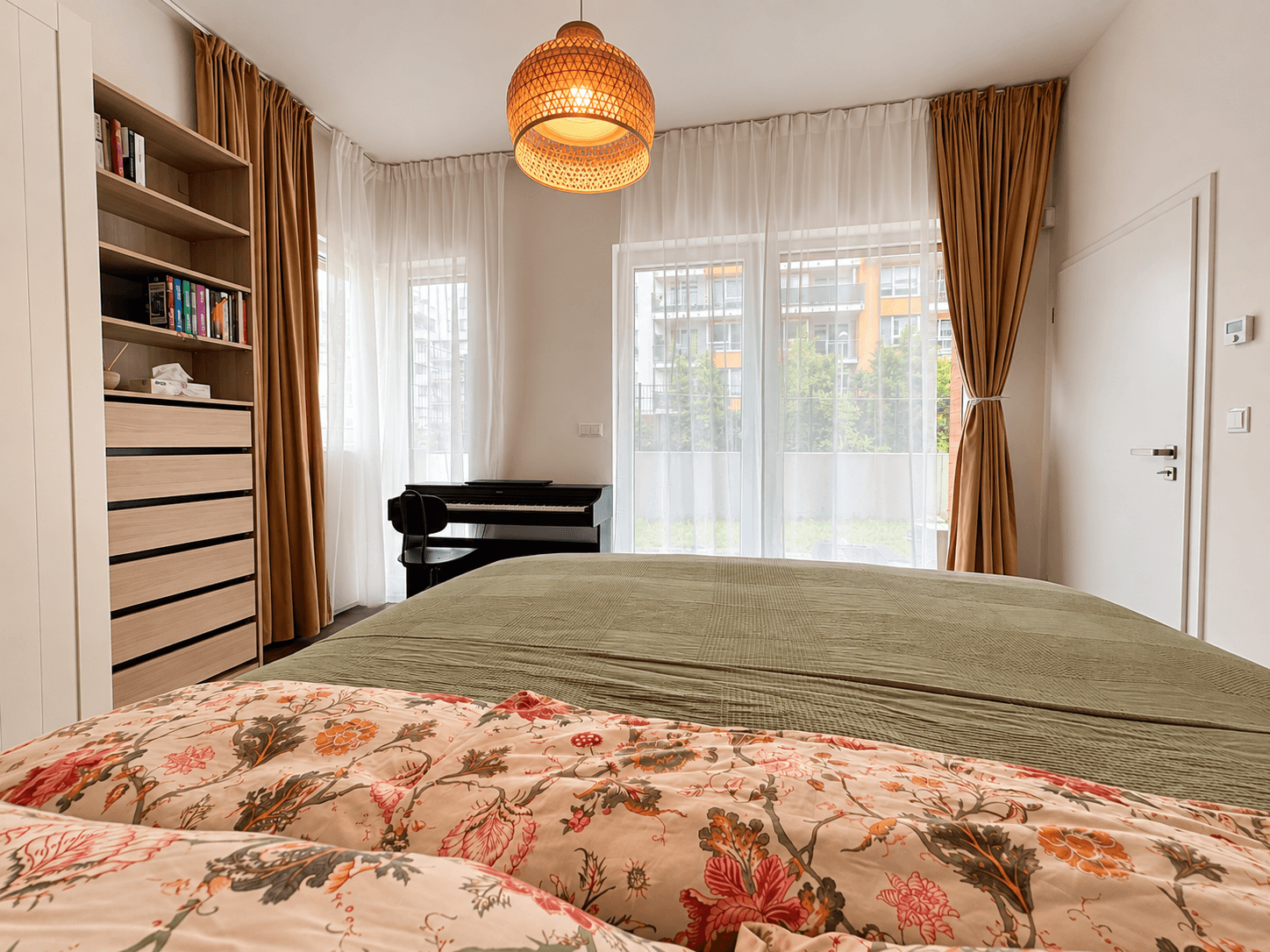 Prenájom bytu 2-izbový 66 m², Gerstelova, Praha, Praha Prenájom bytu 2-izbový 66 m², Gerstelova, Praha, Praha