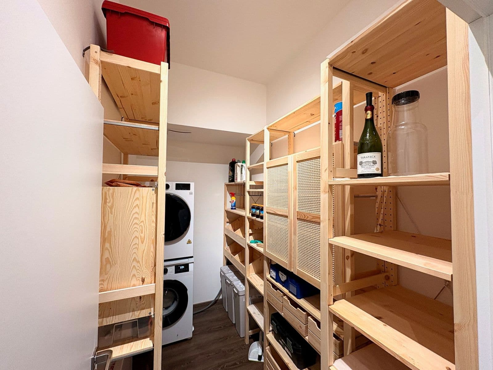 Prenájom bytu 2-izbový 66 m², Gerstelova, Praha, Praha Prenájom bytu 2-izbový 66 m², Gerstelova, Praha, Praha