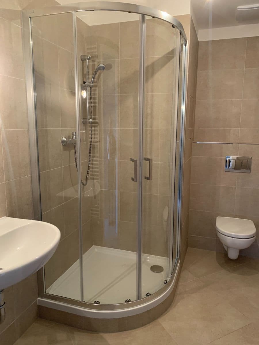 Prenájom bytu 1-izbový 31 m², Šternovská, Praha, Praha Prenájom bytu 1-izbový 31 m², Šternovská, Praha, Praha