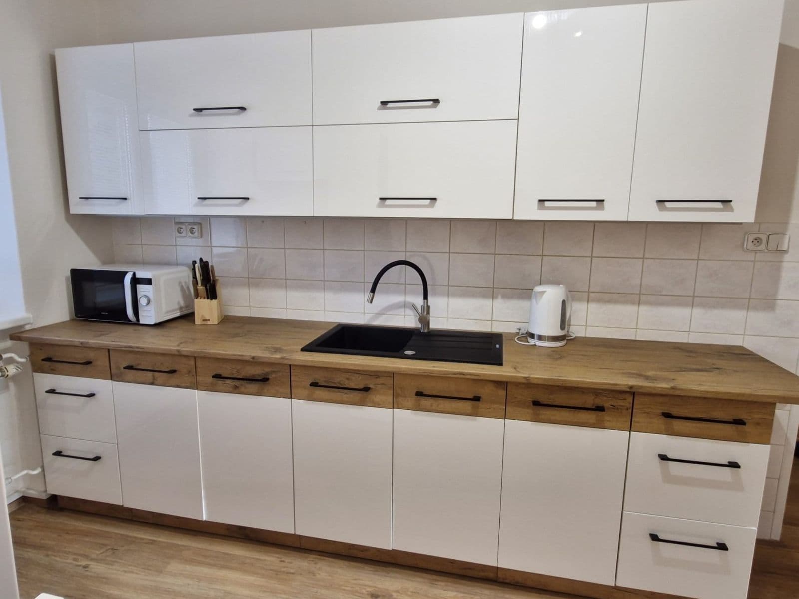Prenájom bytu 2-izbový 56 m², Padělky II, Zlín, Zlínský kraj Prenájom bytu 2-izbový 56 m², Padělky II, Zlín, Zlínský kraj