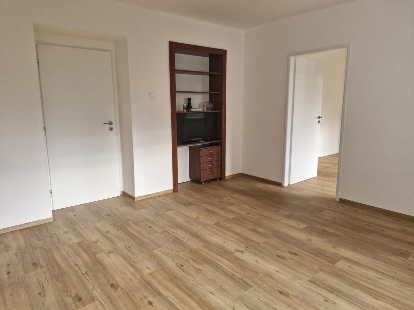 Prenájom bytu 2-izbový 56 m², Padělky II, Zlín, Zlínský kraj Prenájom bytu 2-izbový 56 m², Padělky II, Zlín, Zlínský kraj