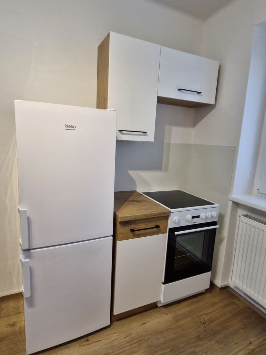 Prenájom bytu 2-izbový 56 m², Padělky II, Zlín, Zlínský kraj Prenájom bytu 2-izbový 56 m², Padělky II, Zlín, Zlínský kraj