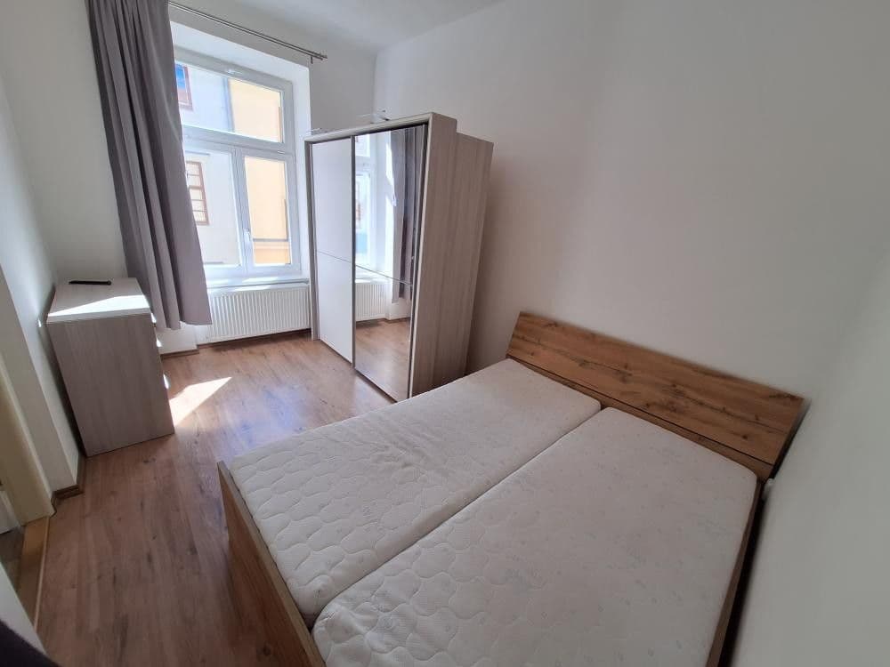 Prenájom bytu 2-izbový 45 m², U Mincovny, Jihlava, Kraj Vysočina Prenájom bytu 2-izbový 45 m², U Mincovny, Jihlava, Kraj Vysočina