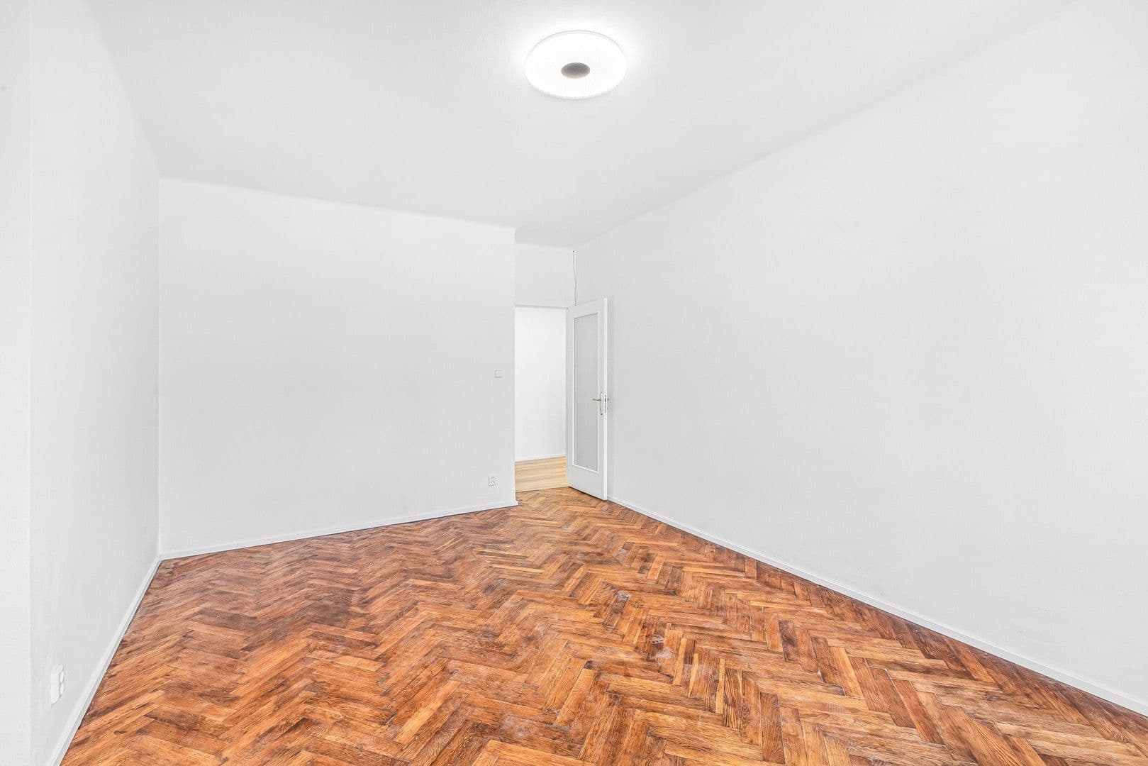 Prenájom bytu 3-izbový 74 m², Přemyslovská, Praha, Praha Prenájom bytu 3-izbový 74 m², Přemyslovská, Praha, Praha