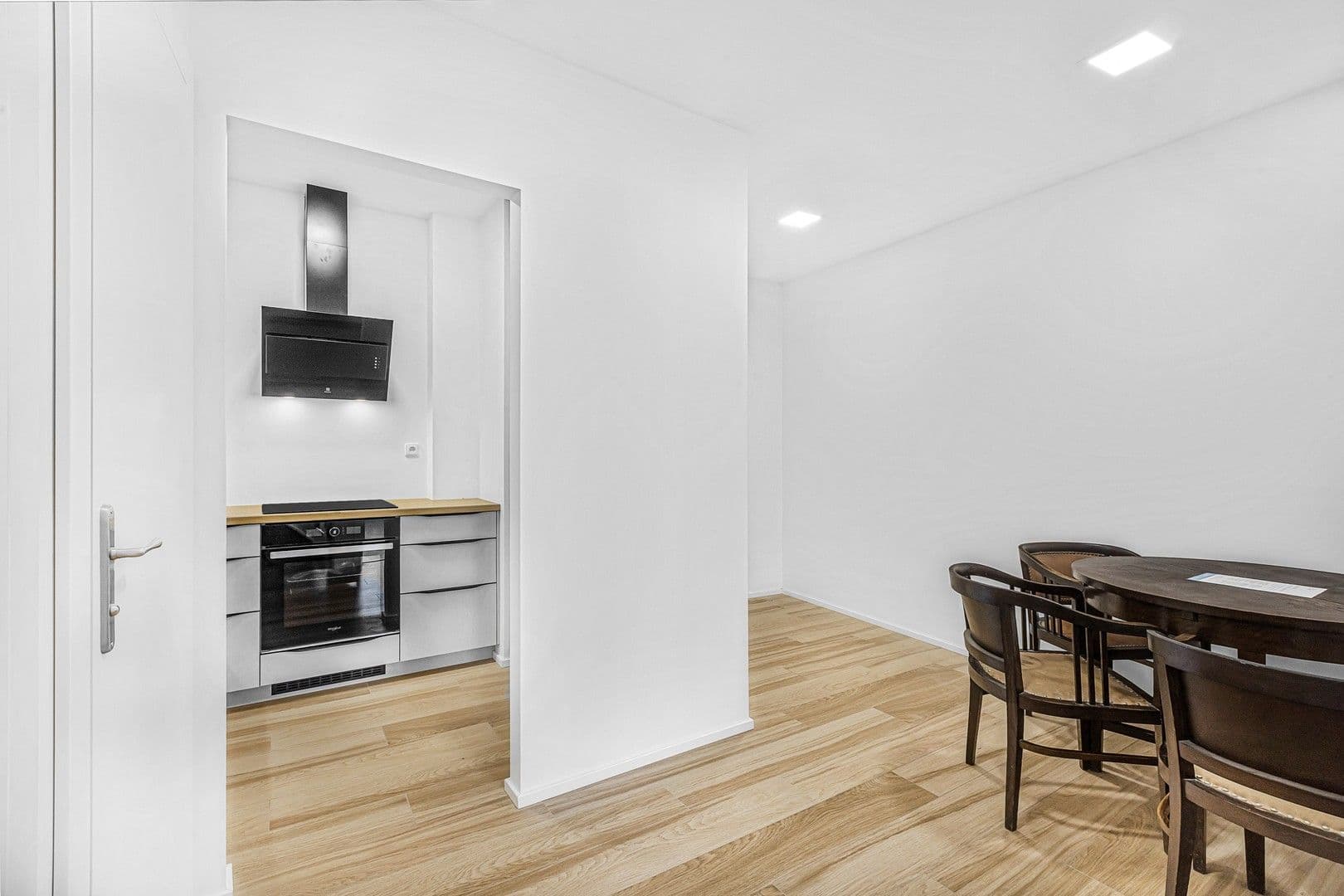 Prenájom bytu 3-izbový 74 m², Přemyslovská, Praha, Praha Prenájom bytu 3-izbový 74 m², Přemyslovská, Praha, Praha