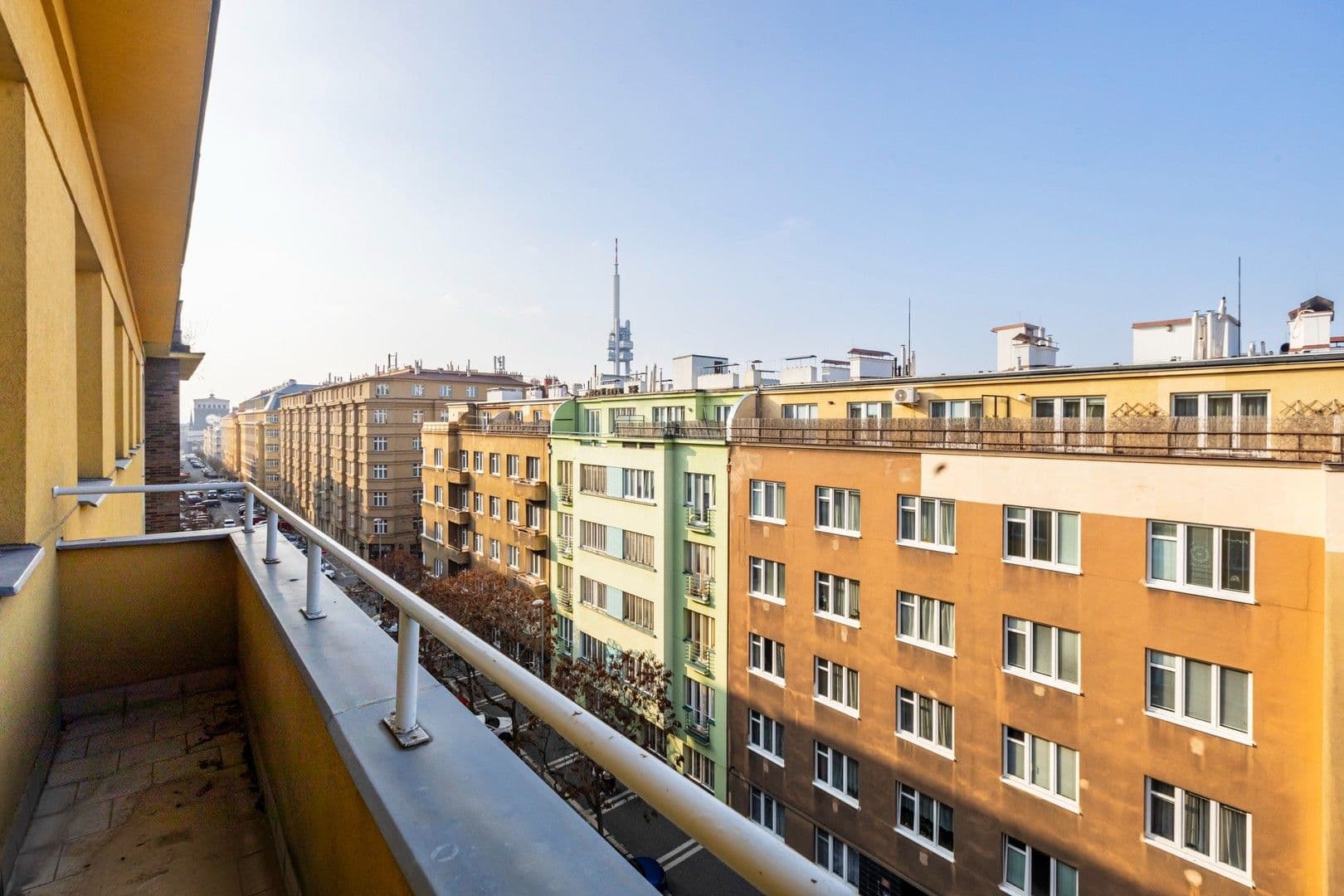 Prenájom bytu 3-izbový 74 m², Přemyslovská, Praha, Praha Prenájom bytu 3-izbový 74 m², Přemyslovská, Praha, Praha