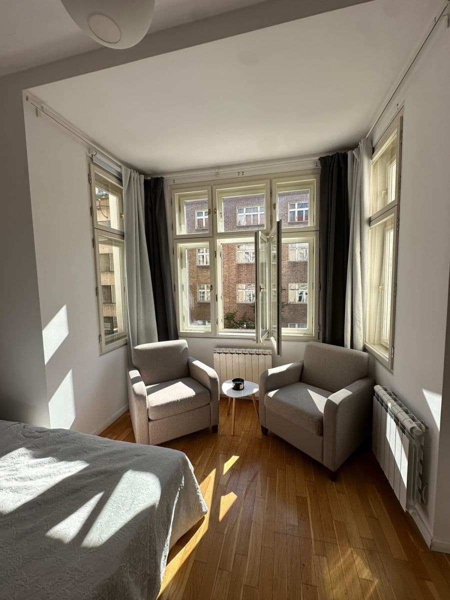 Prenájom bytu 1-izbový 33 m², Ondříčkova, Praha, Praha Prenájom bytu 1-izbový 33 m², Ondříčkova, Praha, Praha