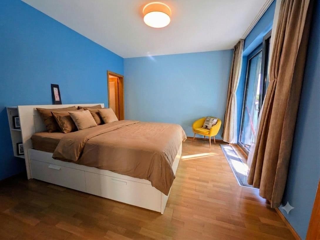 Prenájom bytu 2-izbový 66 m², Olšanská, Praha, Praha Prenájom bytu 2-izbový 66 m², Olšanská, Praha, Praha