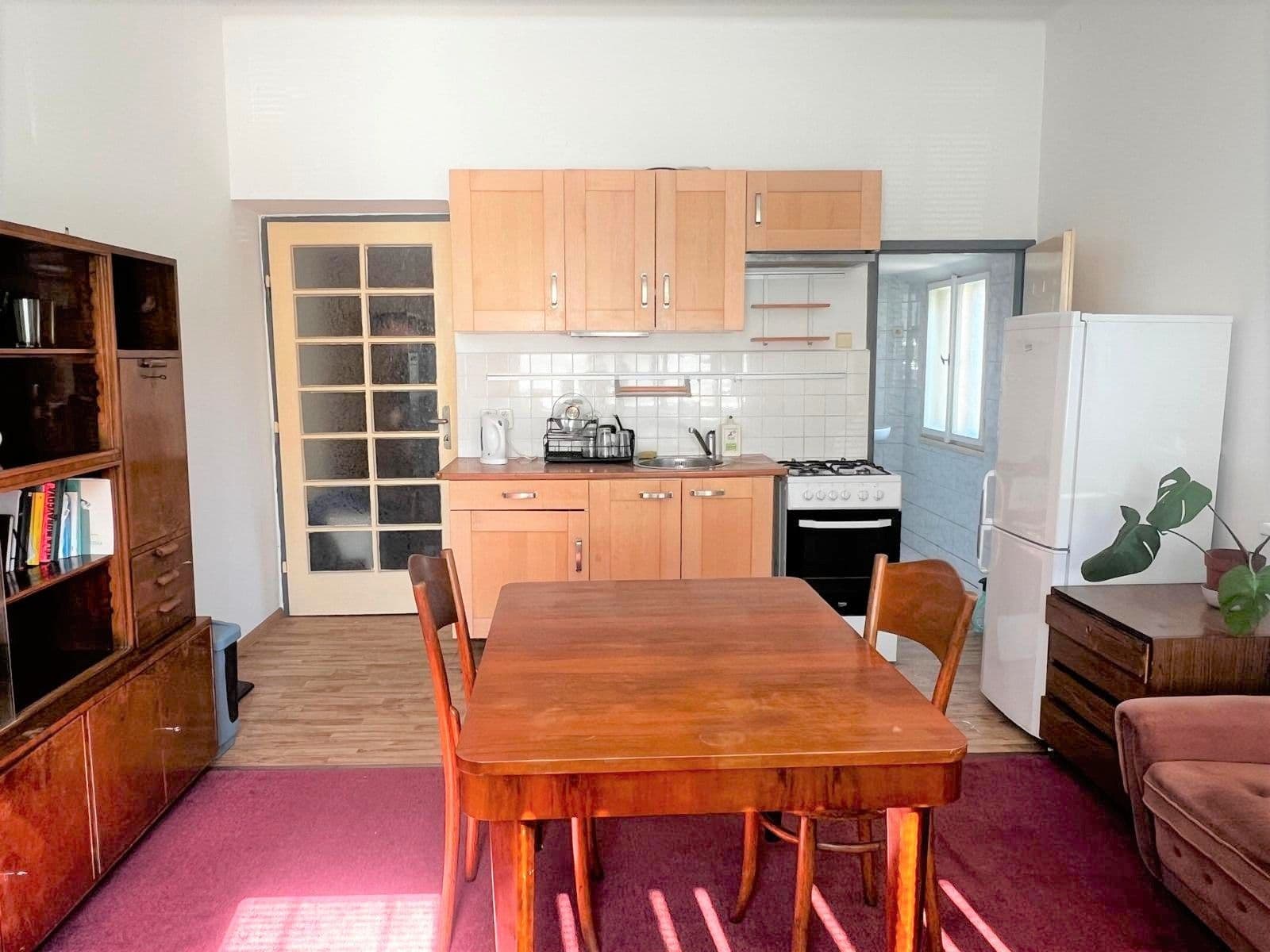 Prenájom bytu 2-izbový 56 m², Na Žvahově, Praha, Praha Prenájom bytu 2-izbový 56 m², Na Žvahově, Praha, Praha