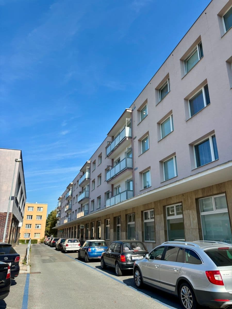 Prenájom bytu 2-izbový 54 m², Bludovická, Praha, Praha Prenájom bytu 2-izbový 54 m², Bludovická, Praha, Praha