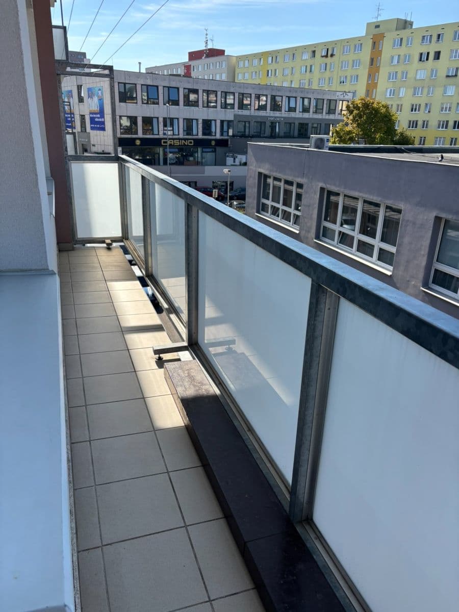 Prenájom bytu 2-izbový 54 m², Bludovická, Praha, Praha Prenájom bytu 2-izbový 54 m², Bludovická, Praha, Praha