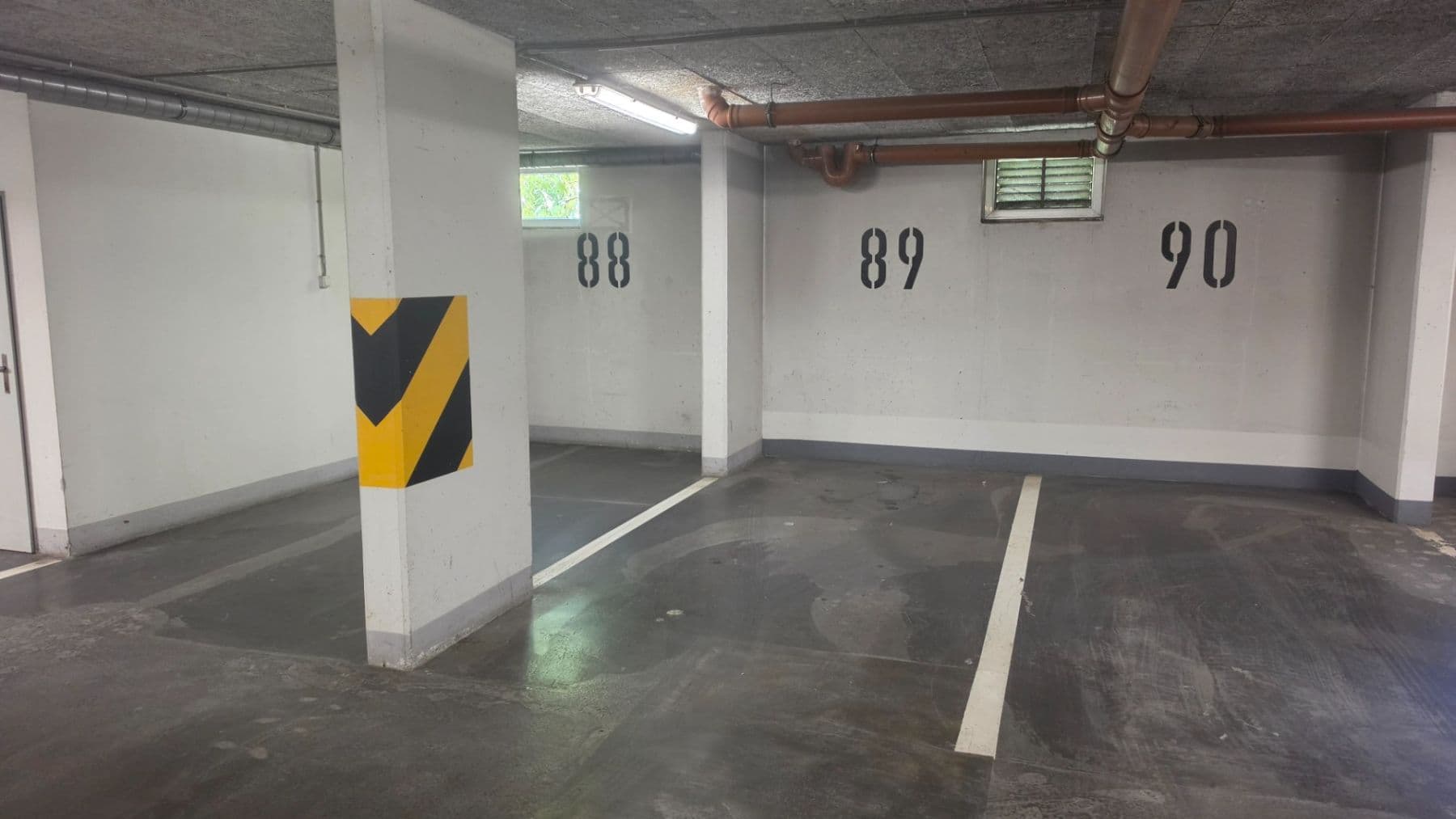 Prenájom garáže 13 m², Počernická, Praha, Praha Prenájom garáže 13 m², Počernická, Praha, Praha