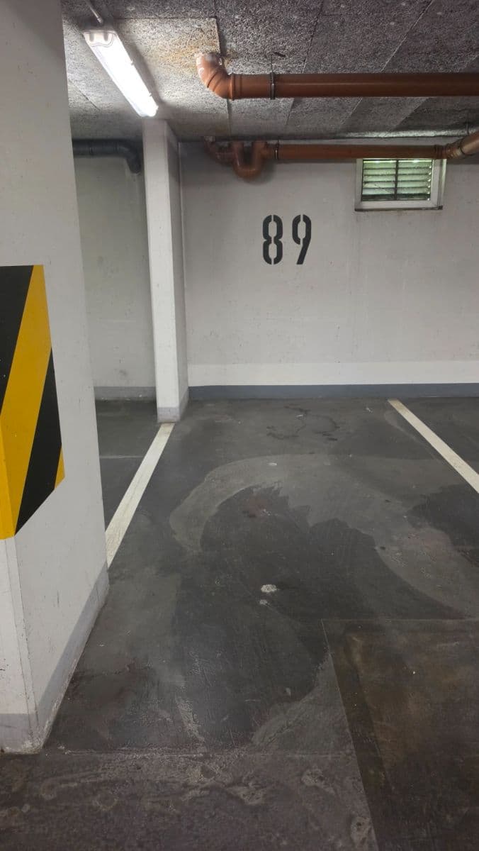 Prenájom garáže 13 m², Počernická, Praha, Praha Prenájom garáže 13 m², Počernická, Praha, Praha