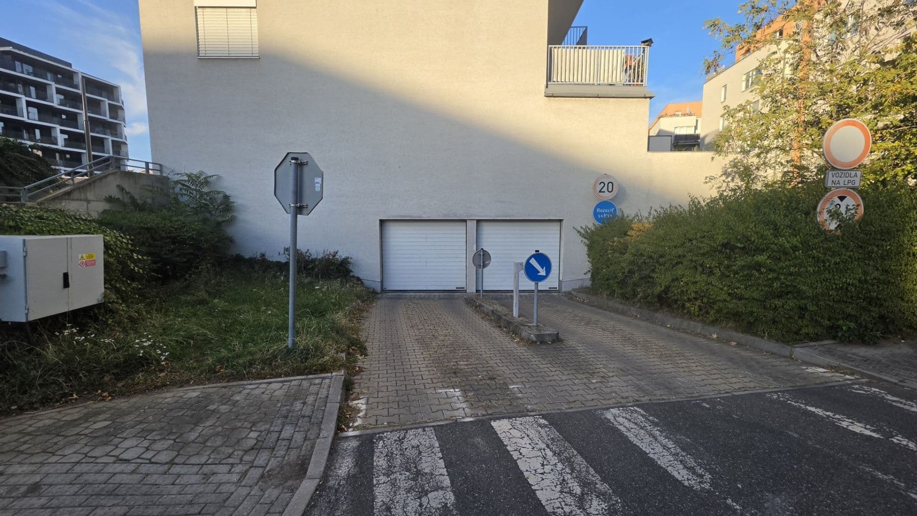 Prenájom garáže 13 m², Počernická, Praha, Praha Prenájom garáže 13 m², Počernická, Praha, Praha