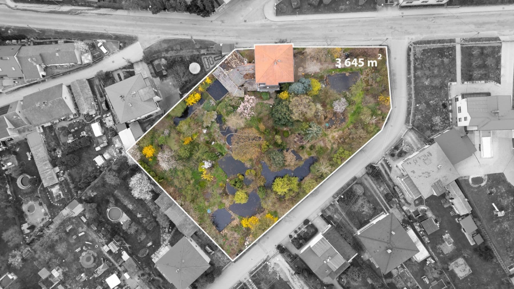 Predaj domu 260 m², pozemok 3.645 m², Kladenská, Lhota, Středočeský kraj Predaj domu 260 m², pozemok 3.645 m², Kladenská, Lhota, Středočeský kraj