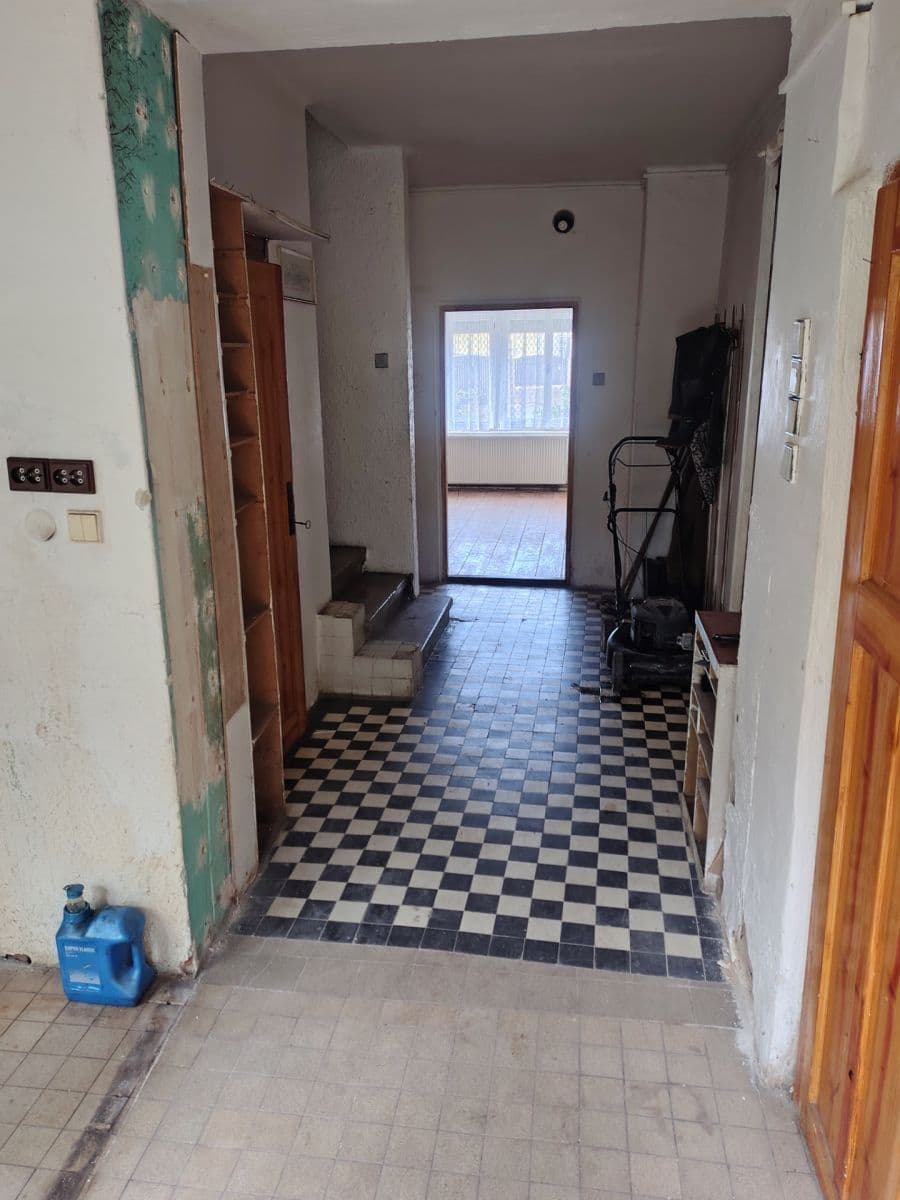 Predaj domu 260 m², pozemok 3.645 m², Kladenská, Lhota, Středočeský kraj Predaj domu 260 m², pozemok 3.645 m², Kladenská, Lhota, Středočeský kraj