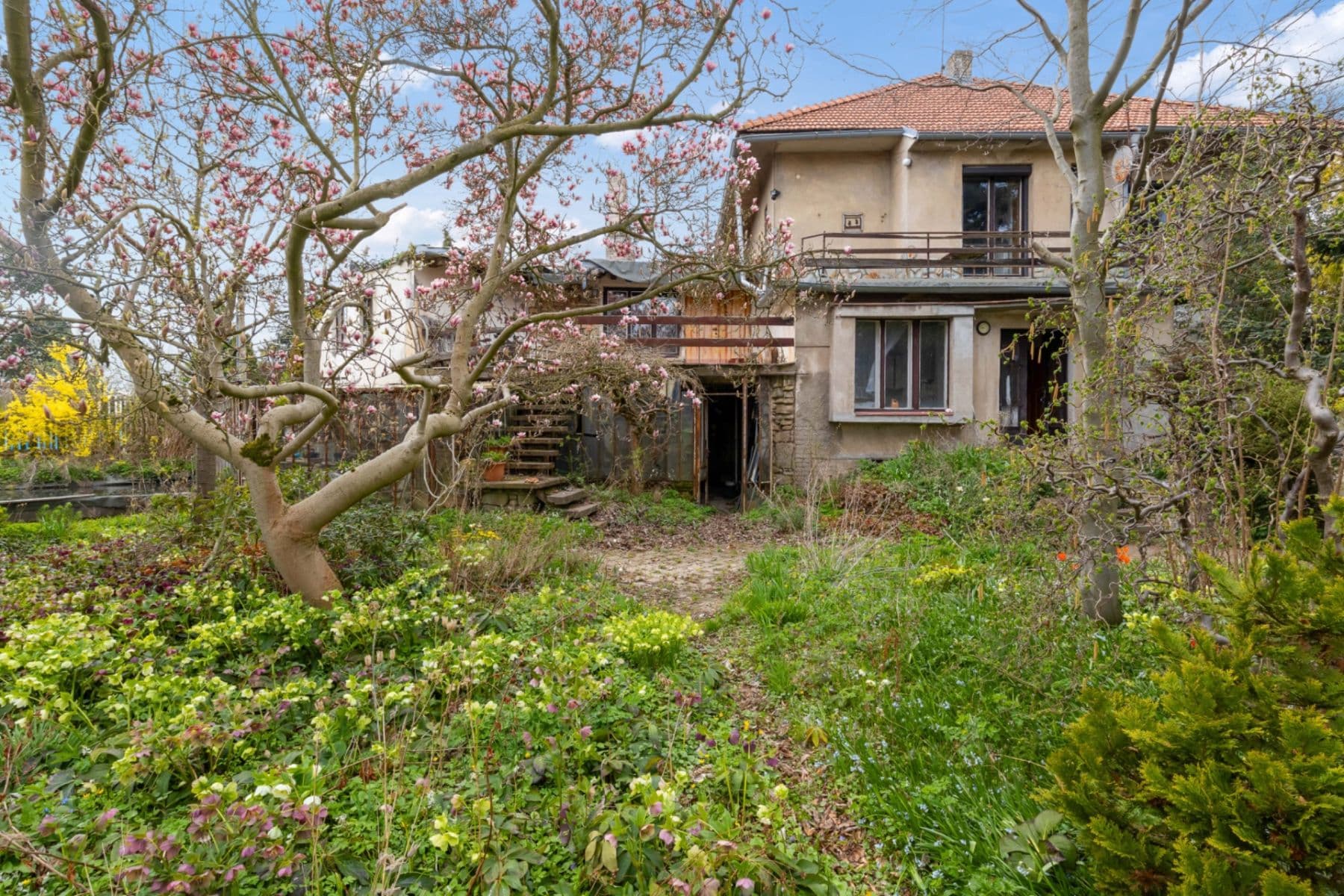 Predaj domu 260 m², pozemok 3.645 m², Kladenská, Lhota, Středočeský kraj Predaj domu 260 m², pozemok 3.645 m², Kladenská, Lhota, Středočeský kraj