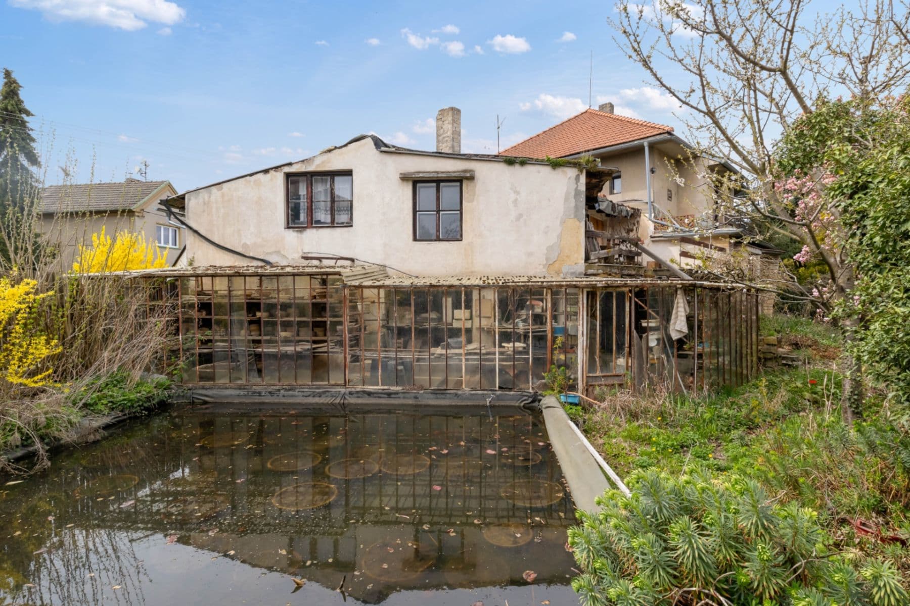 Predaj domu 260 m², pozemok 3.645 m², Kladenská, Lhota, Středočeský kraj Predaj domu 260 m², pozemok 3.645 m², Kladenská, Lhota, Středočeský kraj
