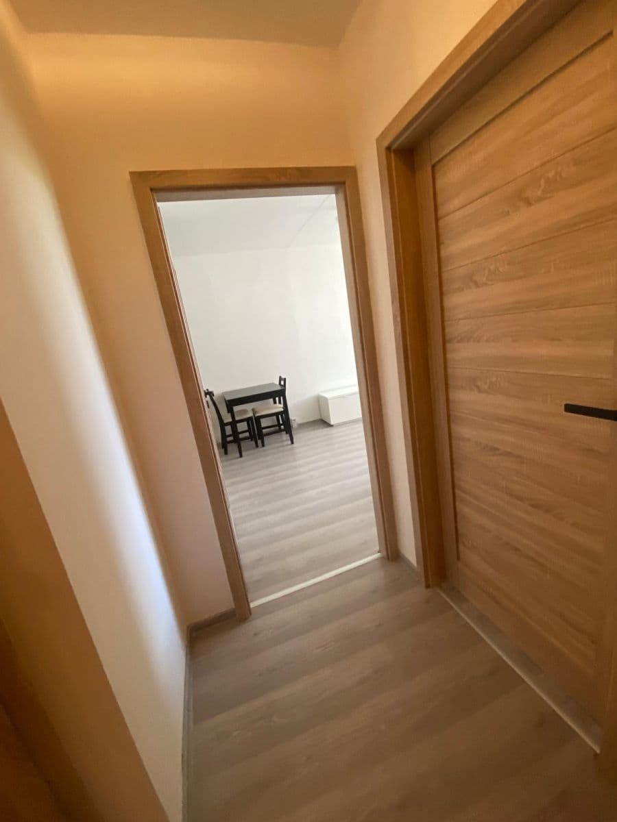 Prenájom bytu 2-izbový 44 m², Hackerova, Praha, Praha Prenájom bytu 2-izbový 44 m², Hackerova, Praha, Praha