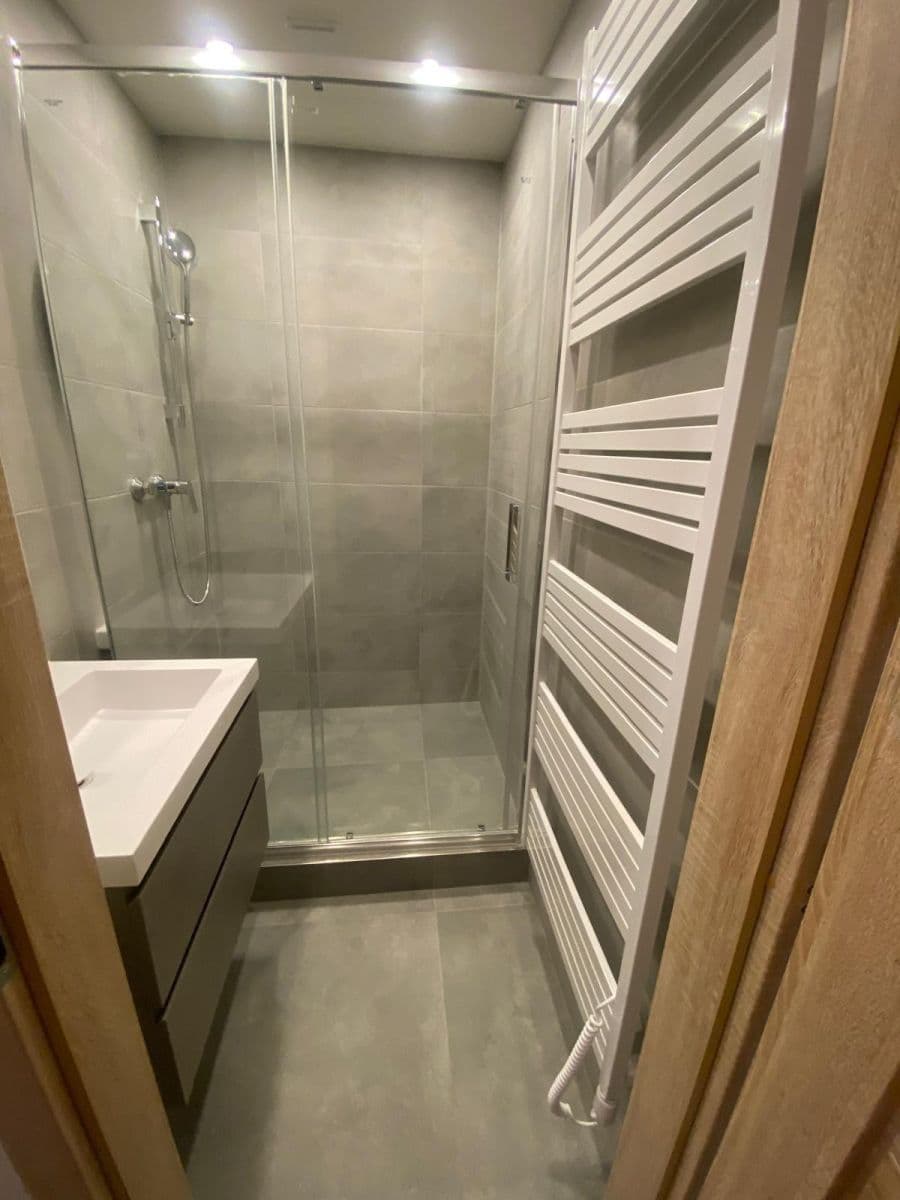 Prenájom bytu 2-izbový 44 m², Hackerova, Praha, Praha Prenájom bytu 2-izbový 44 m², Hackerova, Praha, Praha