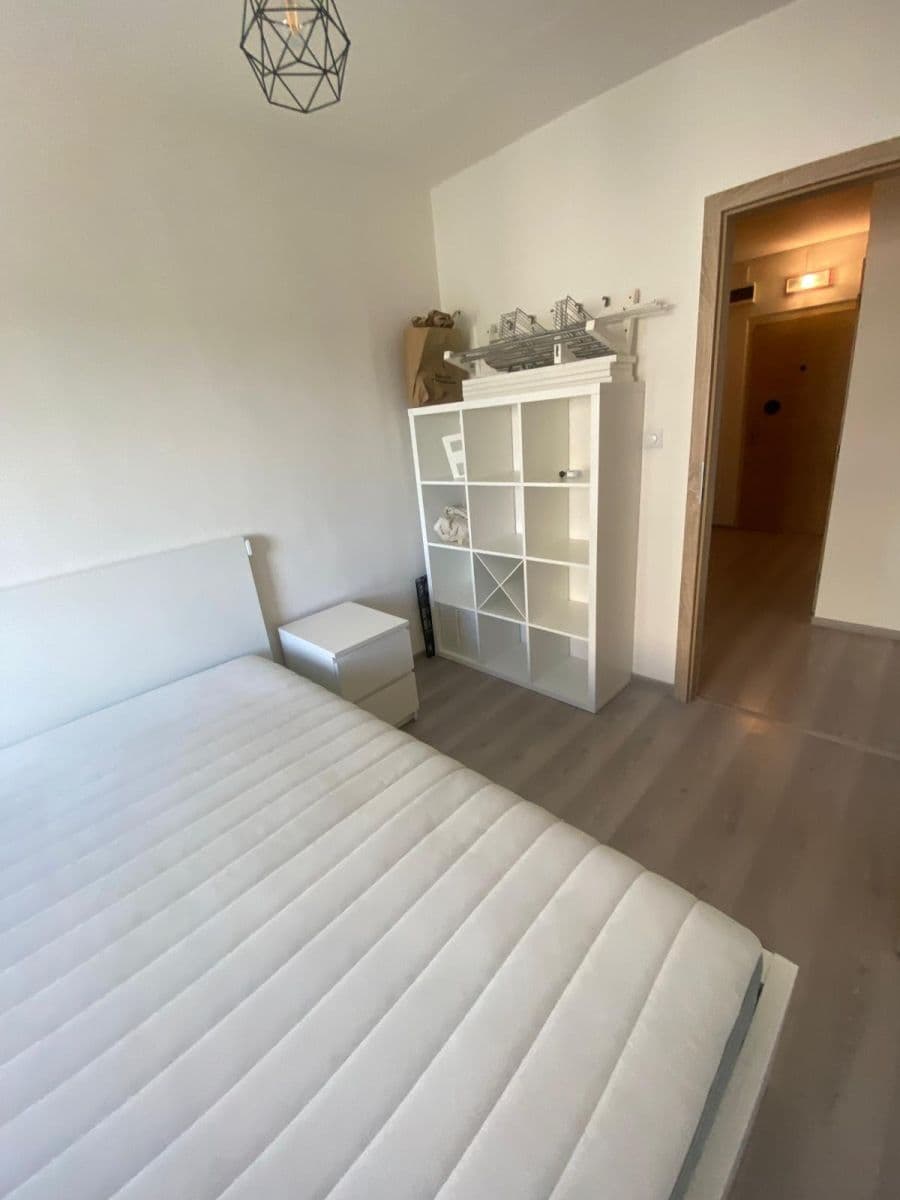 Prenájom bytu 2-izbový 44 m², Hackerova, Praha, Praha Prenájom bytu 2-izbový 44 m², Hackerova, Praha, Praha