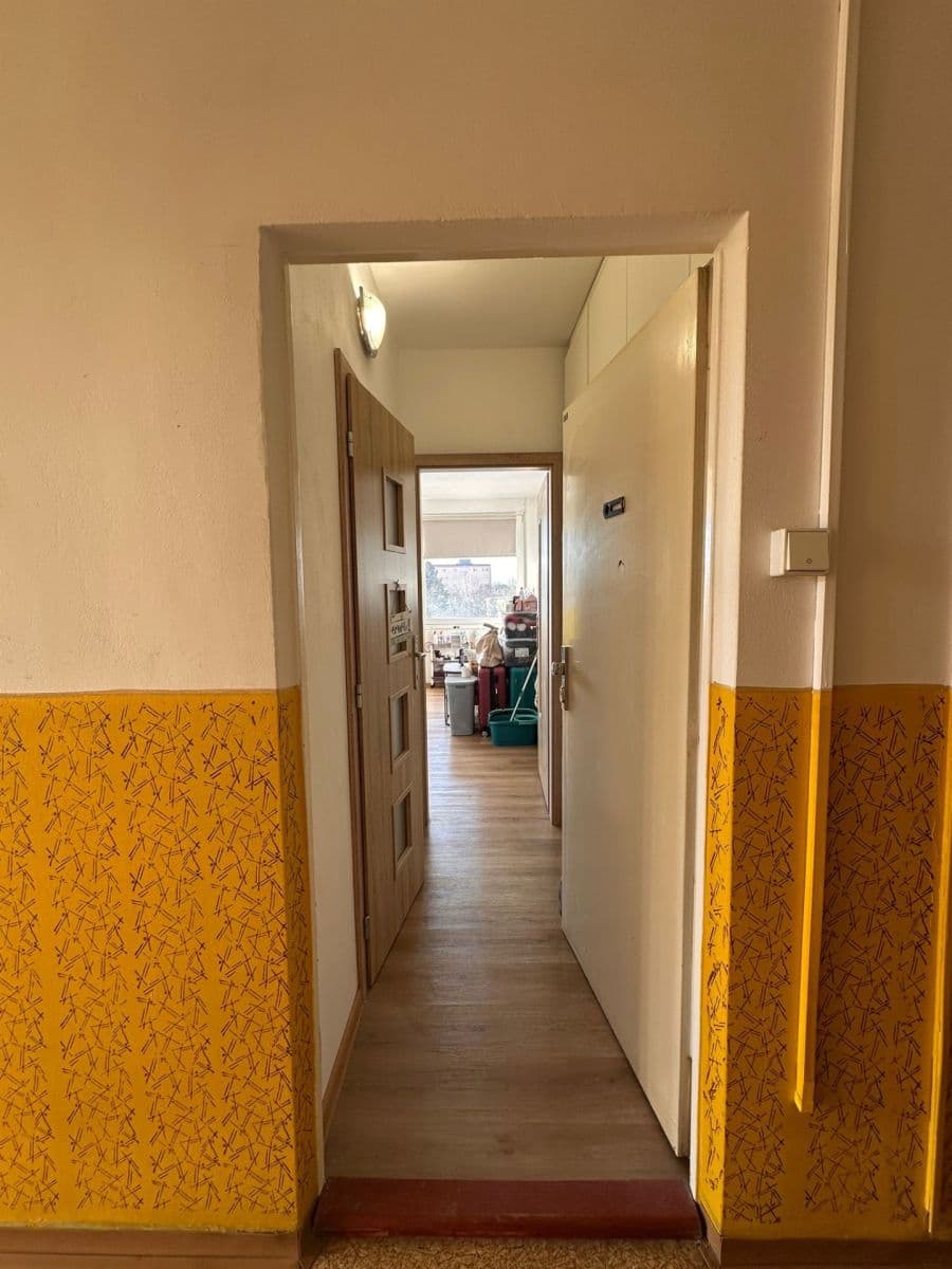Predaj bytu 1-izbový 21 m², Bratislavská, Teplice, Ústecký kraj Predaj bytu 1-izbový 21 m², Bratislavská, Teplice, Ústecký kraj
