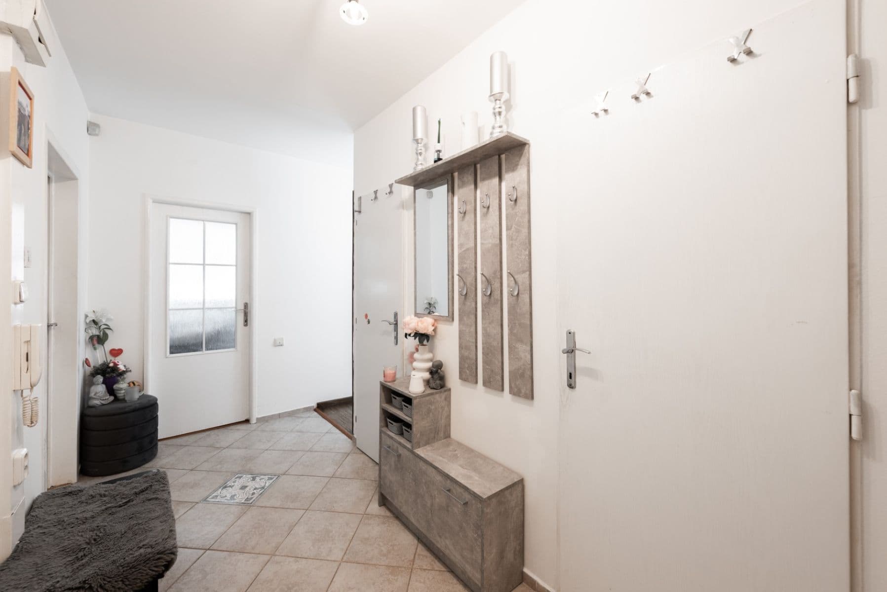 Predaj bytu 3-izbový 66 m², Jažlovická, Praha, Praha Predaj bytu 3-izbový 66 m², Jažlovická, Praha, Praha
