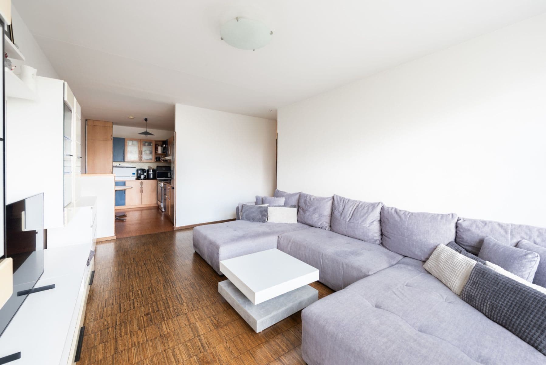 Predaj bytu 3-izbový 66 m², Jažlovická, Praha, Praha Predaj bytu 3-izbový 66 m², Jažlovická, Praha, Praha