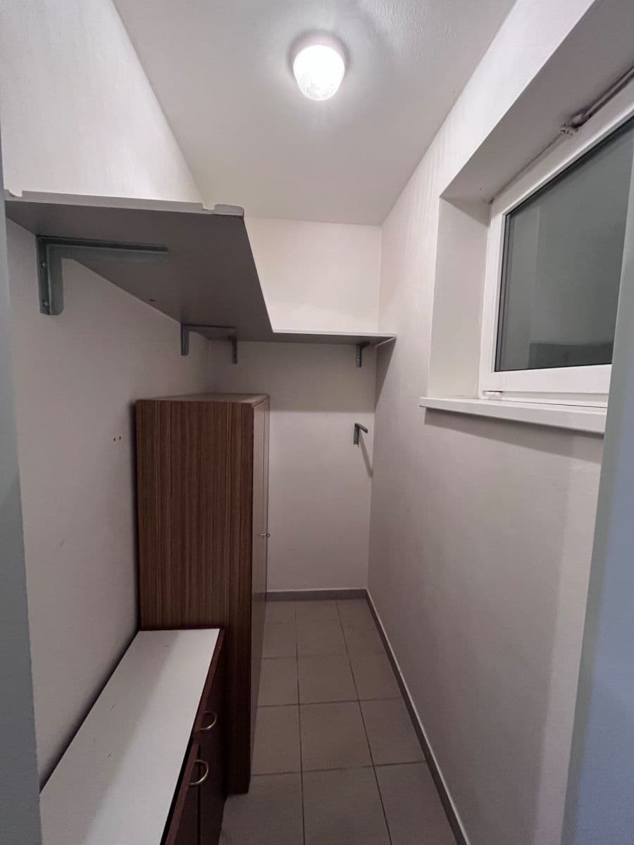 Prenájom bytu 2-izbový 72 m², Dlouhá, Tišnov, Jihomoravský kraj Prenájom bytu 2-izbový 72 m², Dlouhá, Tišnov, Jihomoravský kraj
