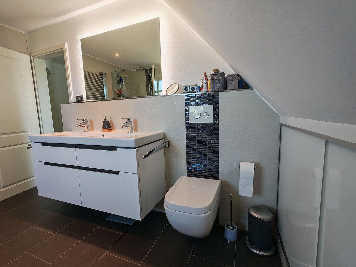 Predaj domu 135 m², pozemok 808 m², Burgdorf, Dolné Sasko Predaj domu 135 m², pozemok 808 m², Burgdorf, Dolné Sasko
