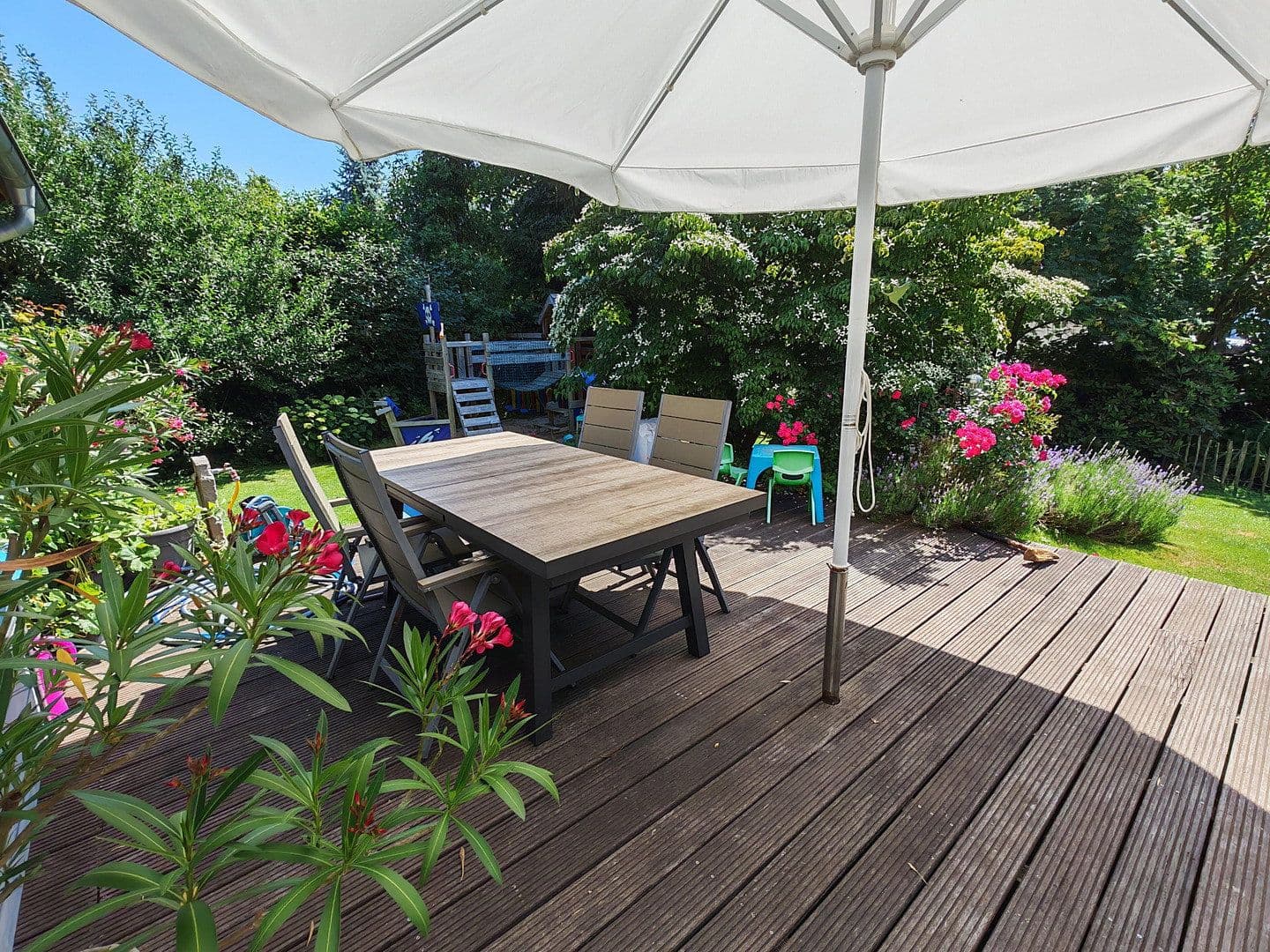 Predaj domu 135 m², pozemok 808 m², Burgdorf, Dolné Sasko Predaj domu 135 m², pozemok 808 m², Burgdorf, Dolné Sasko