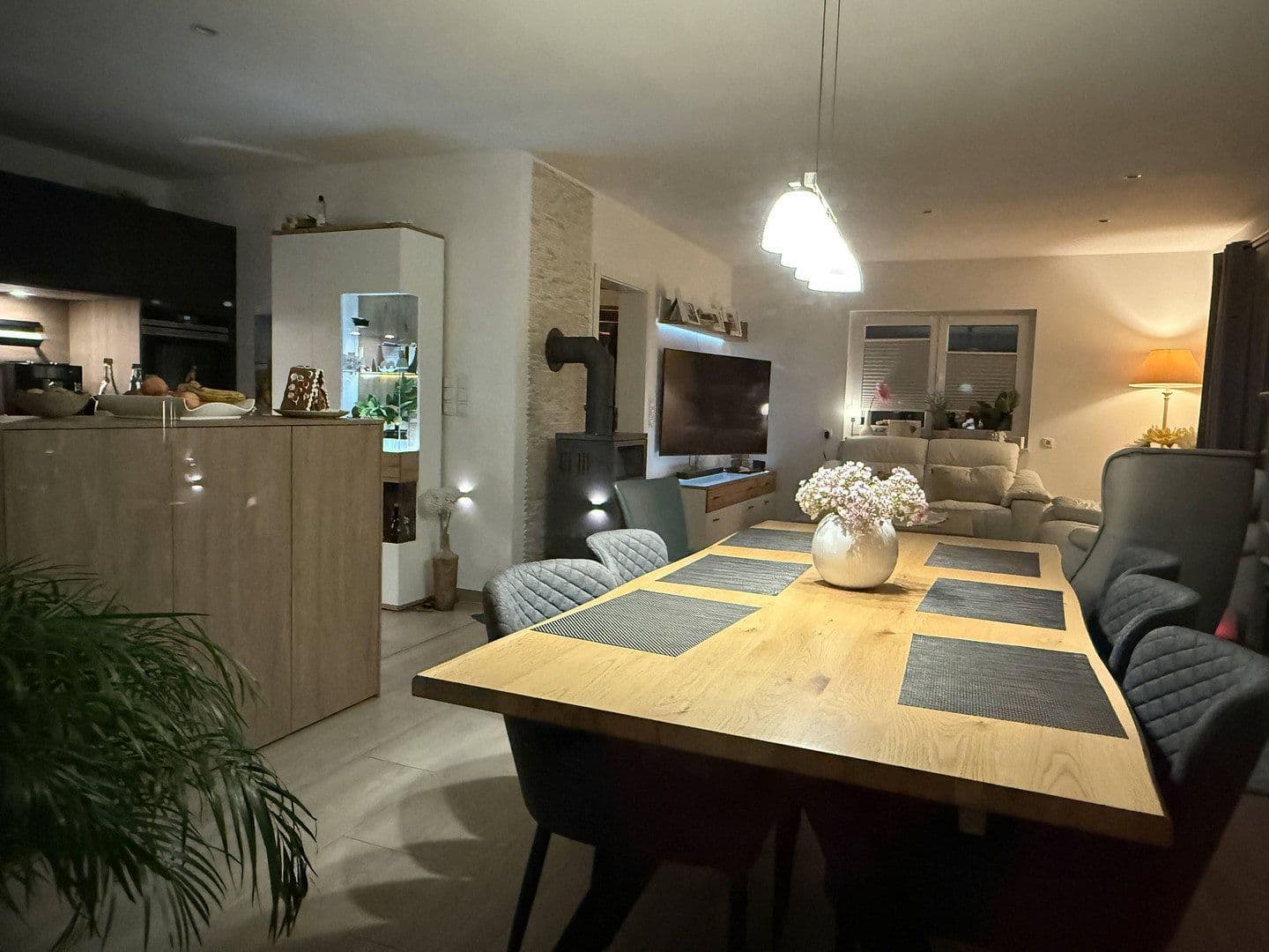 Predaj domu 146 m², pozemok 601 m², Königswalde, Sasko Predaj domu 146 m², pozemok 601 m², Königswalde, Sasko