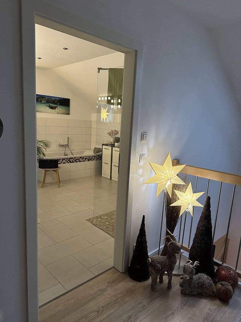 Predaj domu 146 m², pozemok 601 m², Königswalde, Sasko Predaj domu 146 m², pozemok 601 m², Königswalde, Sasko