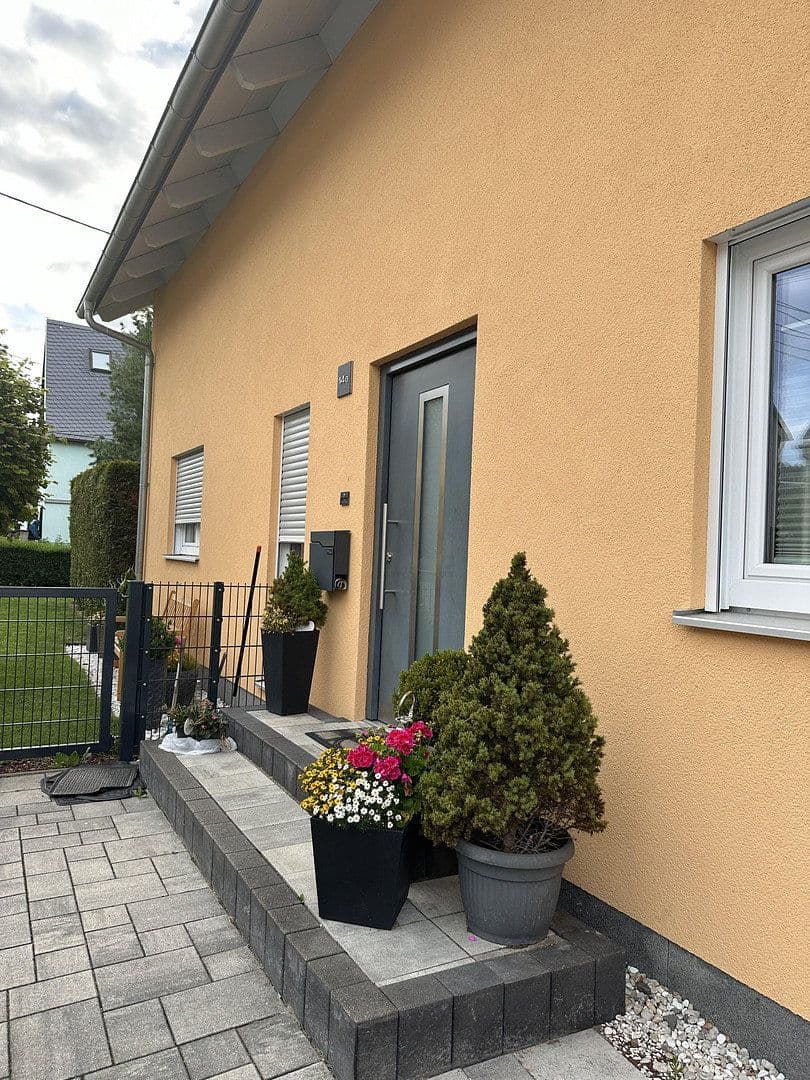 Predaj domu 146 m², pozemok 601 m², Königswalde, Sasko Predaj domu 146 m², pozemok 601 m², Königswalde, Sasko