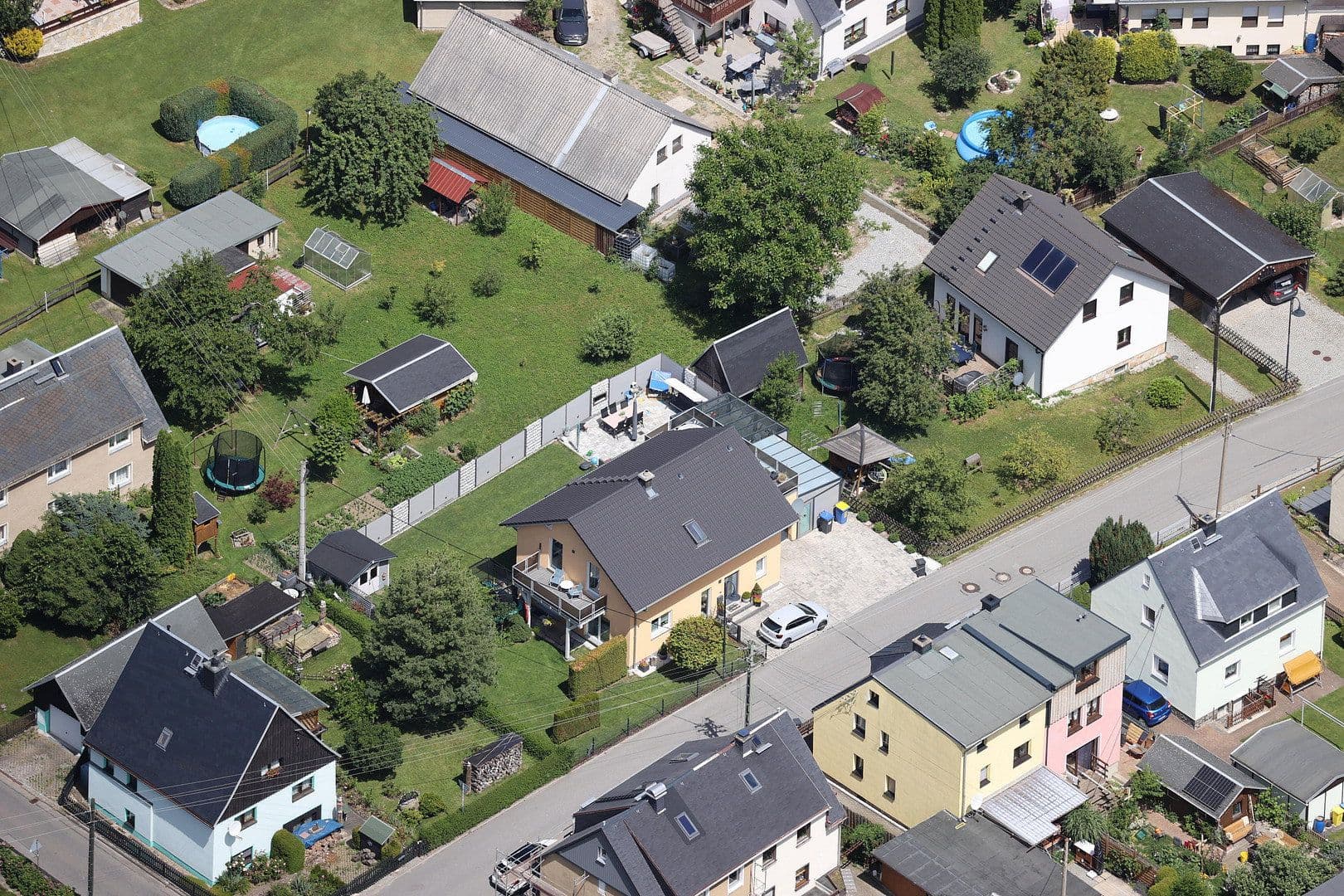 Predaj domu 146 m², pozemok 601 m², Königswalde, Sasko Predaj domu 146 m², pozemok 601 m², Königswalde, Sasko