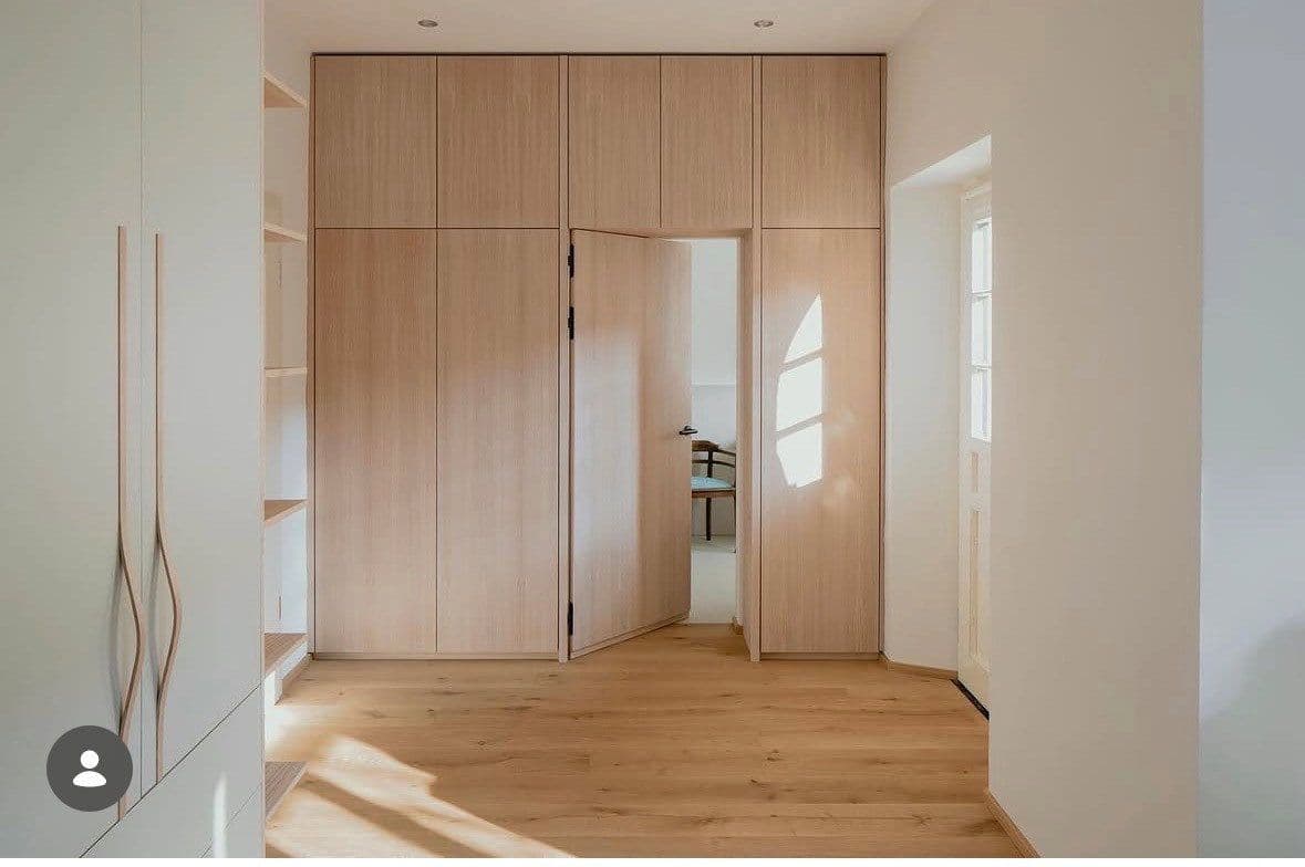 Prenájom bytu 3-izbový 152 m², Regensburg, Bavorsko Prenájom bytu 3-izbový 152 m², Regensburg, Bavorsko