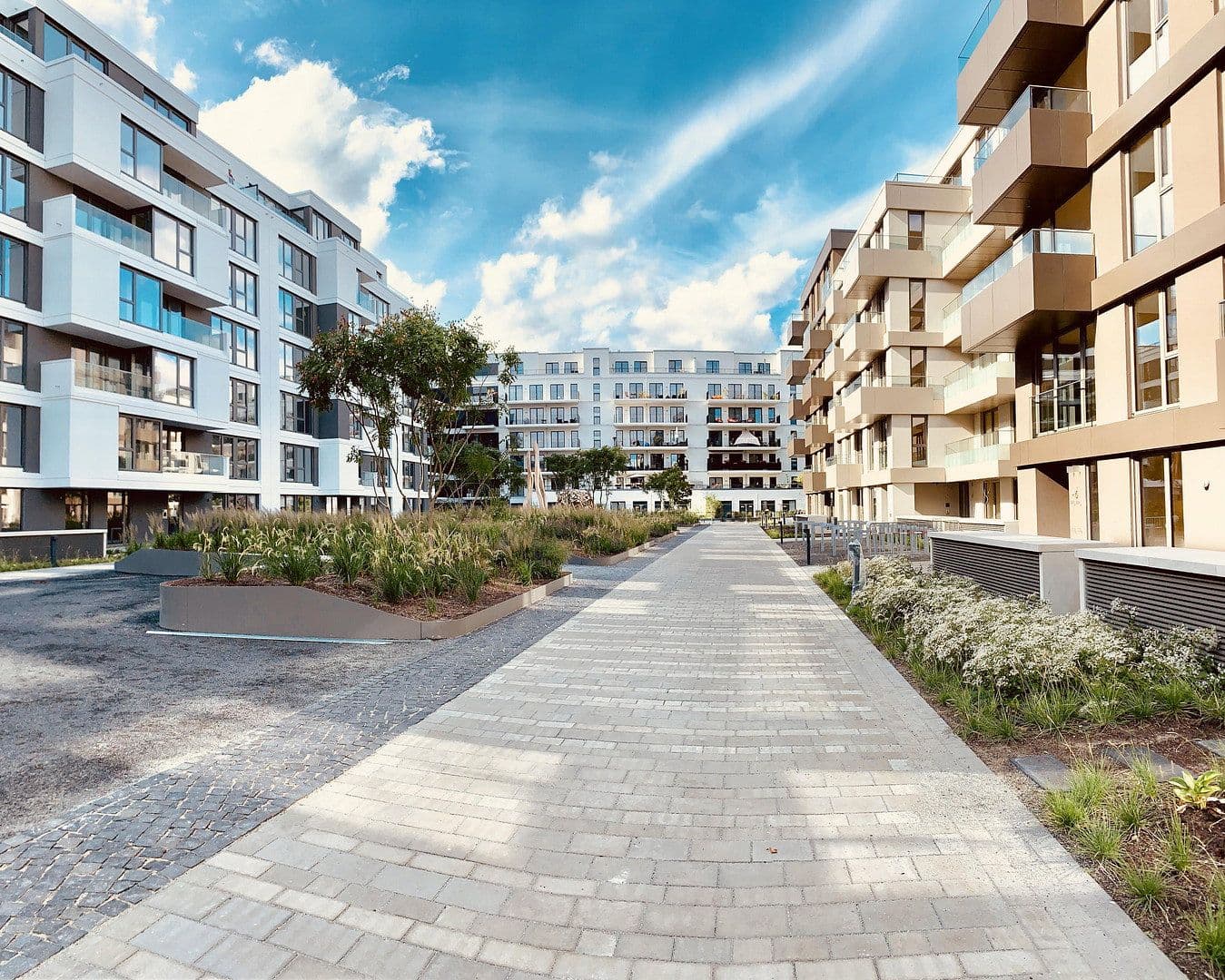 Prenájom bytu 2-izbový 70 m², Stallschreiberstraße 24, Berlin, Berlín Prenájom bytu 2-izbový 70 m², Stallschreiberstraße 24, Berlin, Berlín