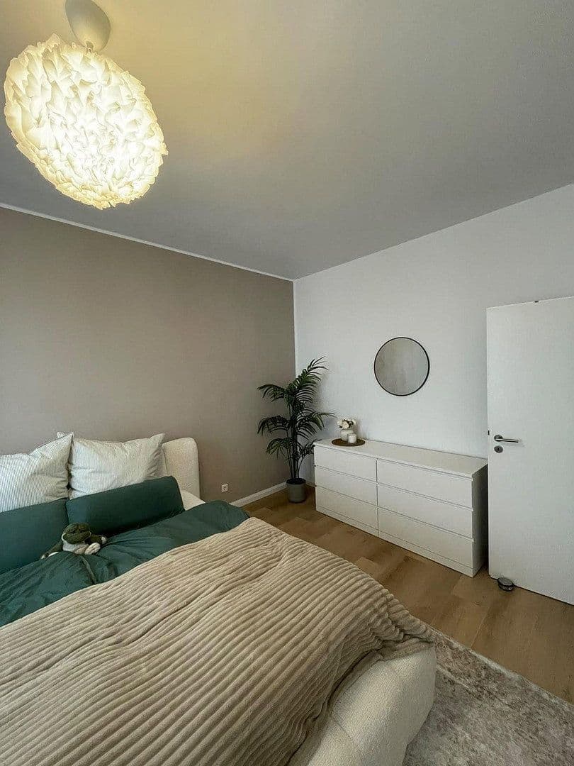 Prenájom bytu 5-izbový 127 m², Wuppertal, Severné Porýnie - Westfálsko Prenájom bytu 5-izbový 127 m², Wuppertal, Severné Porýnie - Westfálsko